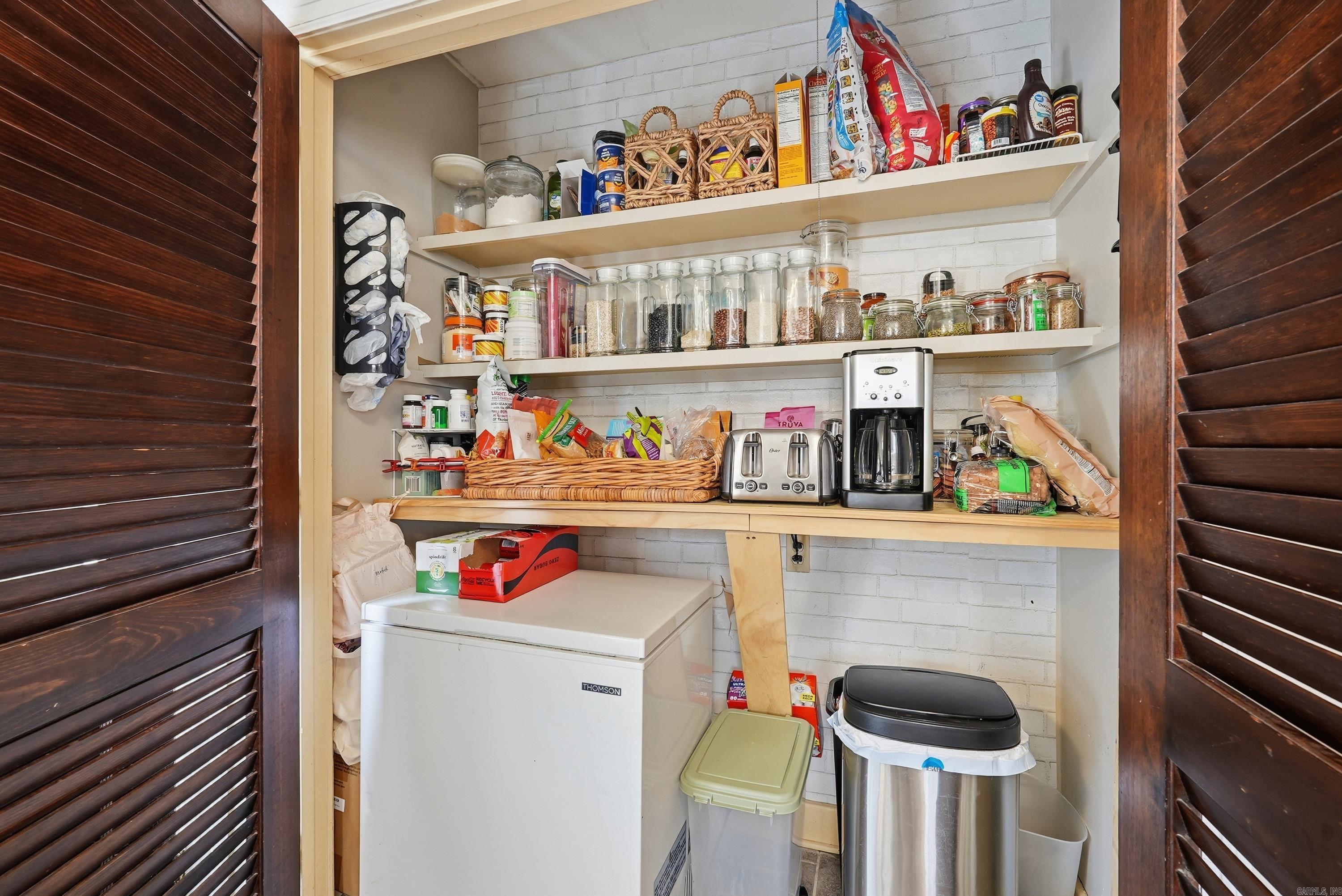 229 E B  North Little Rock, AR