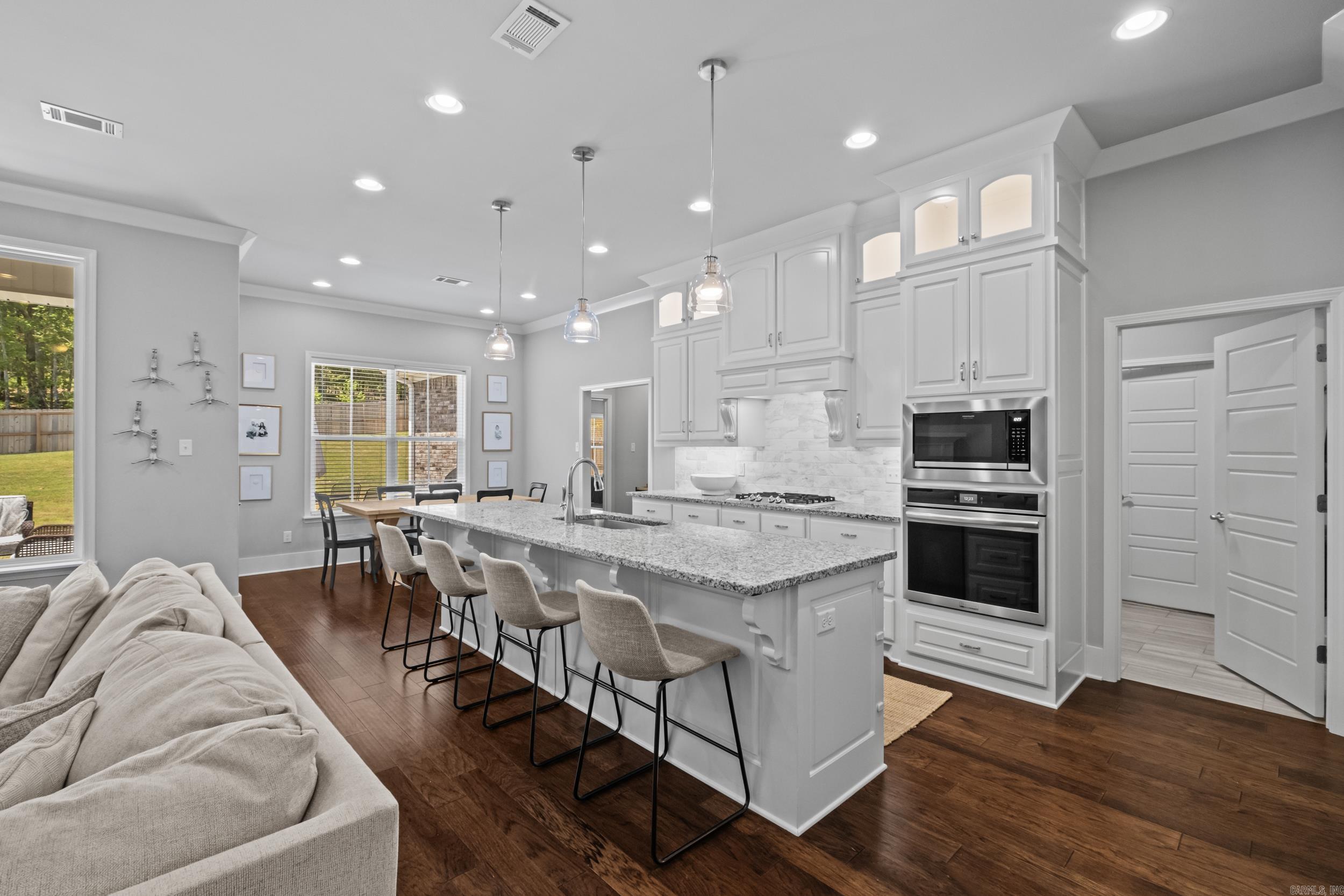 9033 Wooddale  Sherwood, AR