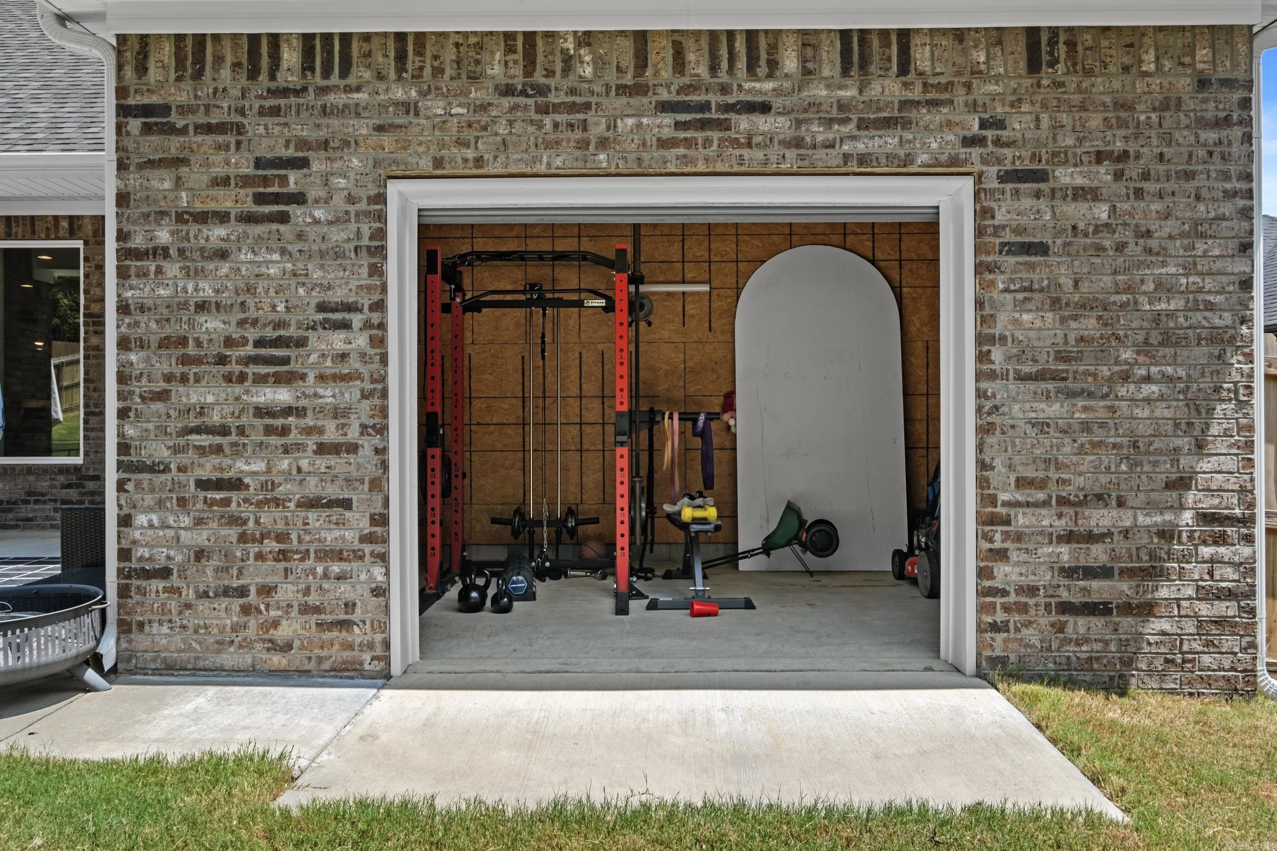 9033 Wooddale  Sherwood, AR