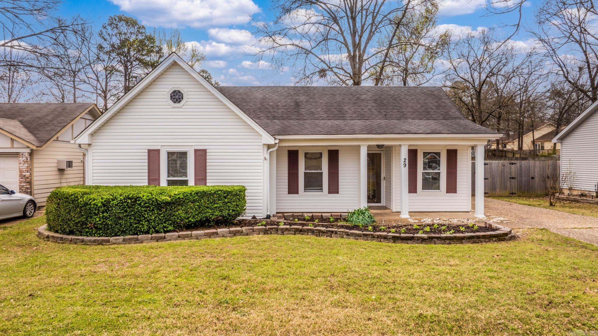 29 Oak Forest Dr  Maumelle, AR