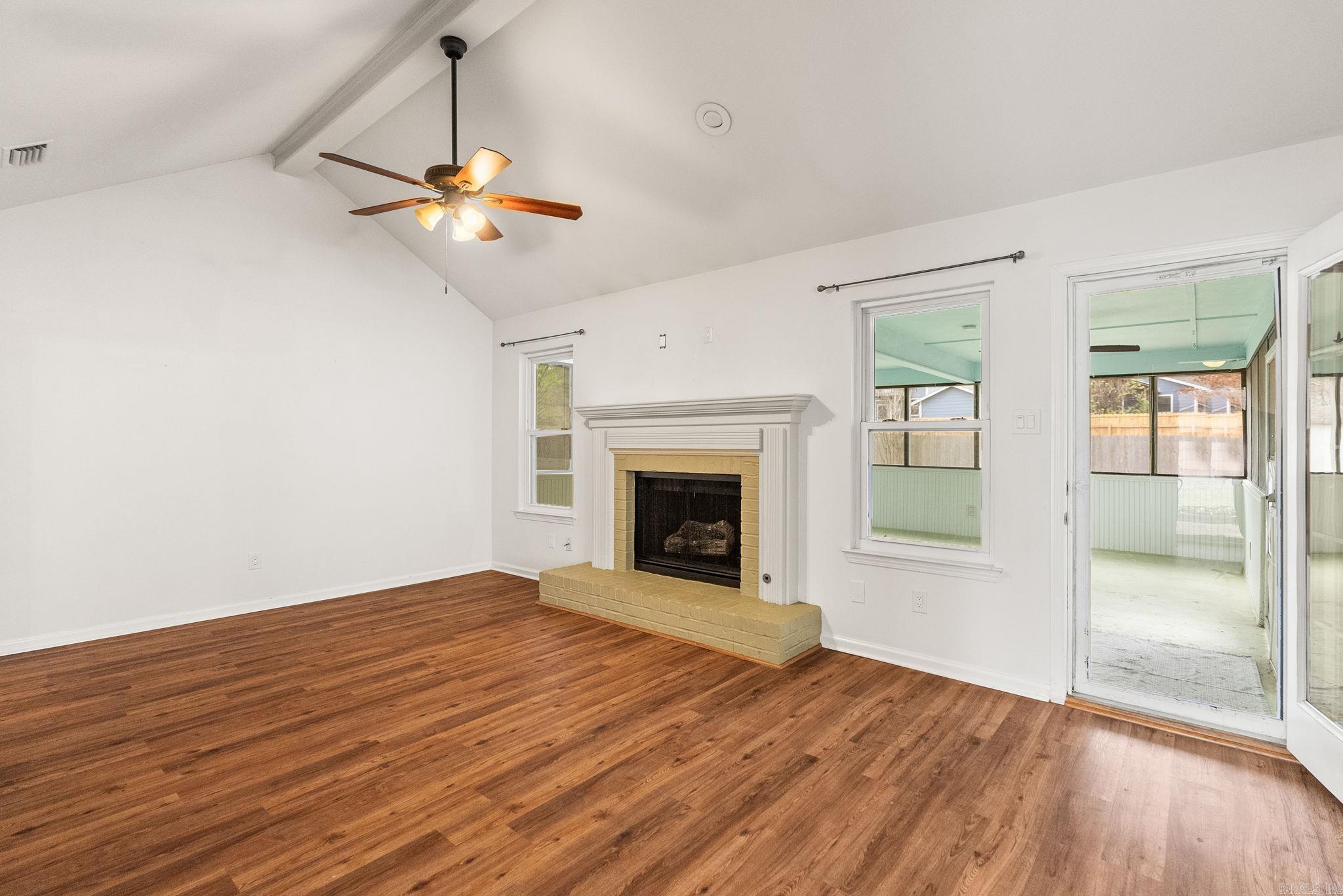 29 Oak Forest Dr  Maumelle, AR