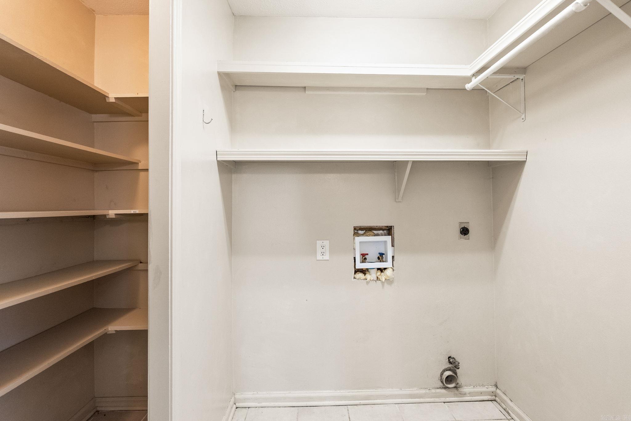 29 Oak Forest Dr  Maumelle, AR