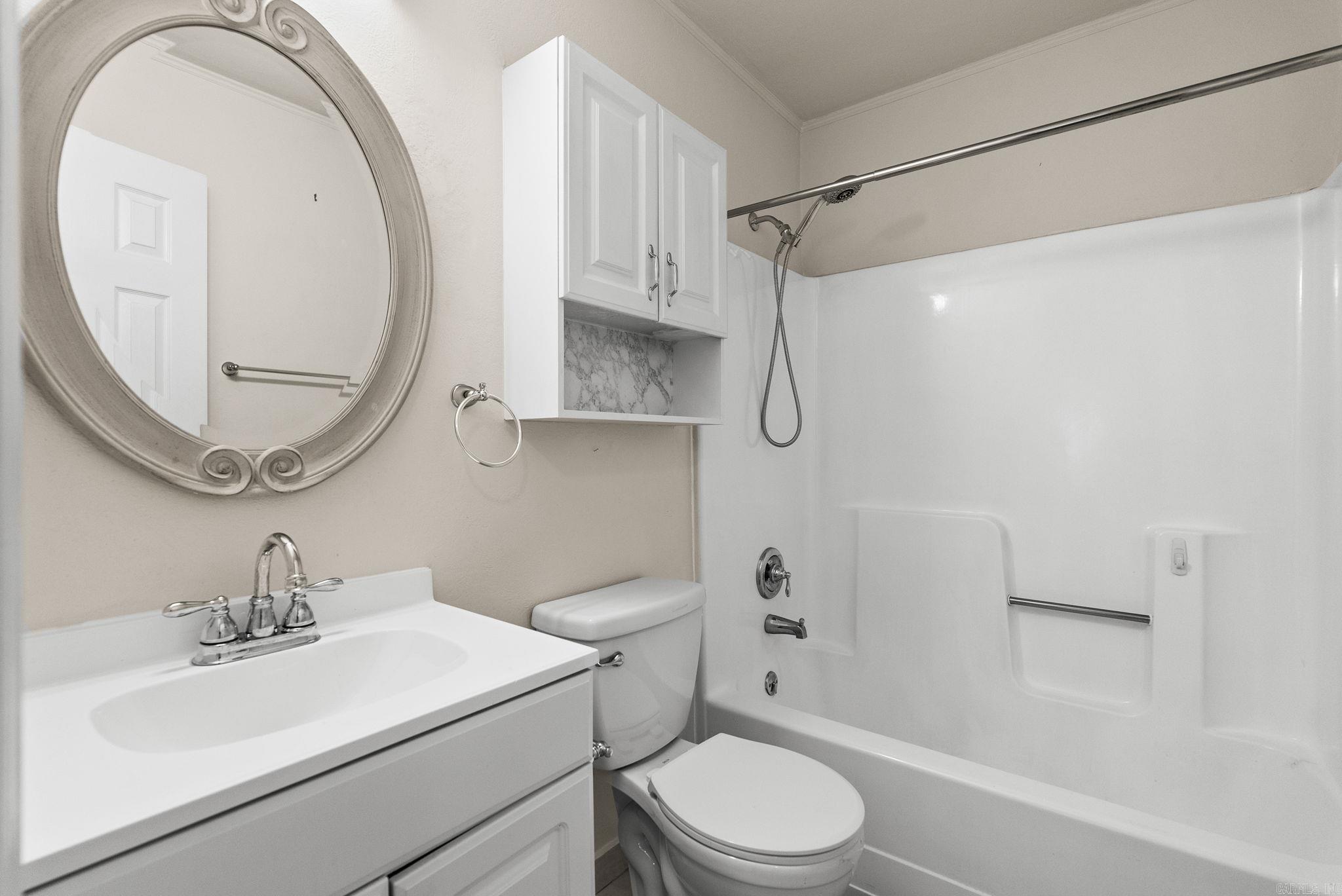 29 Oak Forest Dr  Maumelle, AR