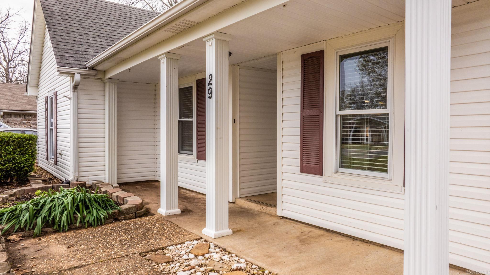 29 Oak Forest Dr  Maumelle, AR