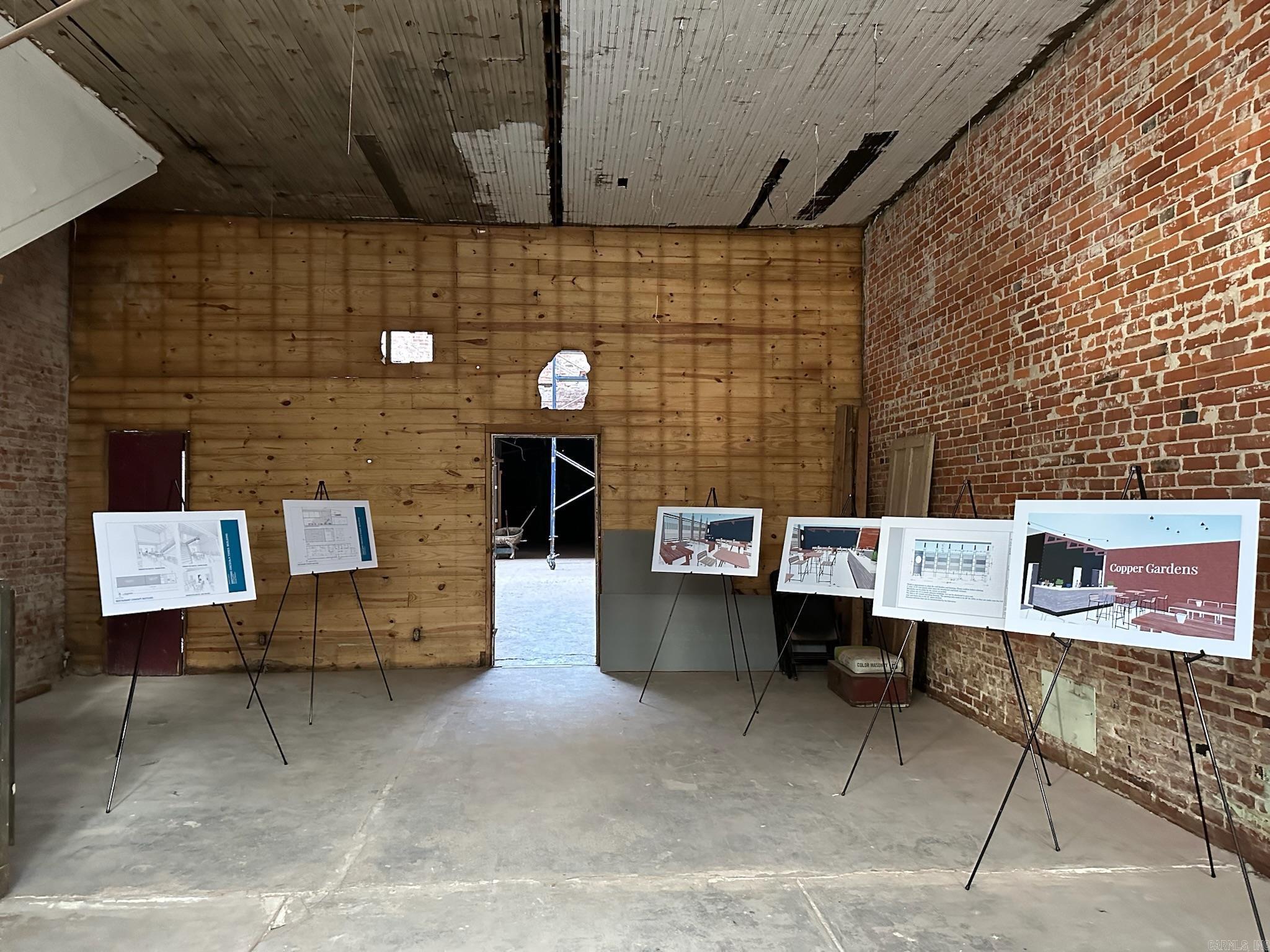 106 - 112 N Poplar  Osceola, AR