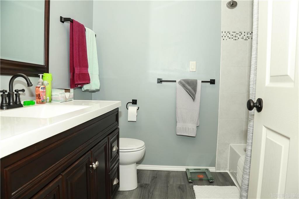 224 Laddy Lane  London, AR