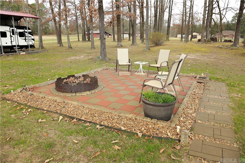 224 Laddy Lane  London, AR