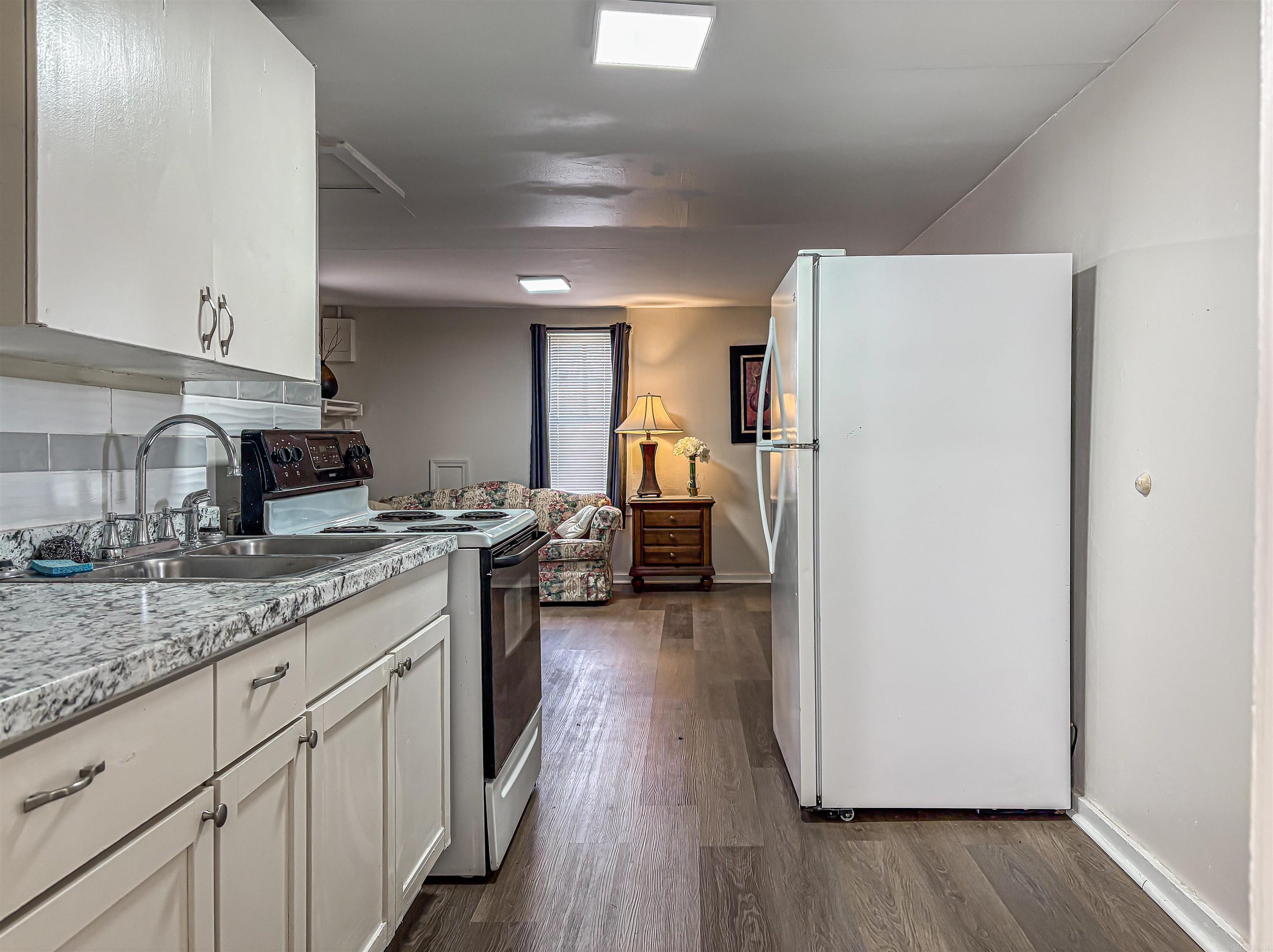 399 College  Yellville, AR