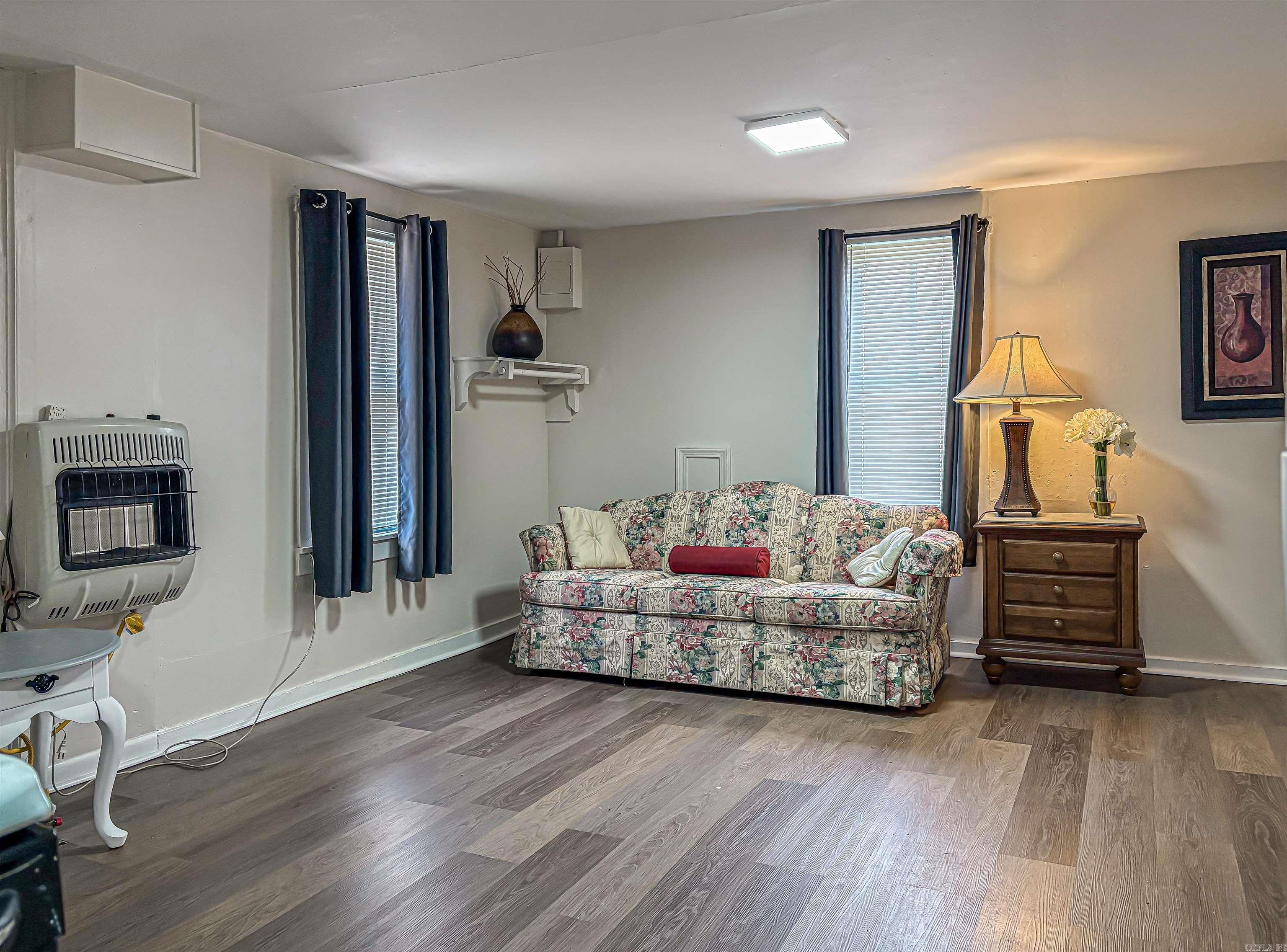 399 College  Yellville, AR