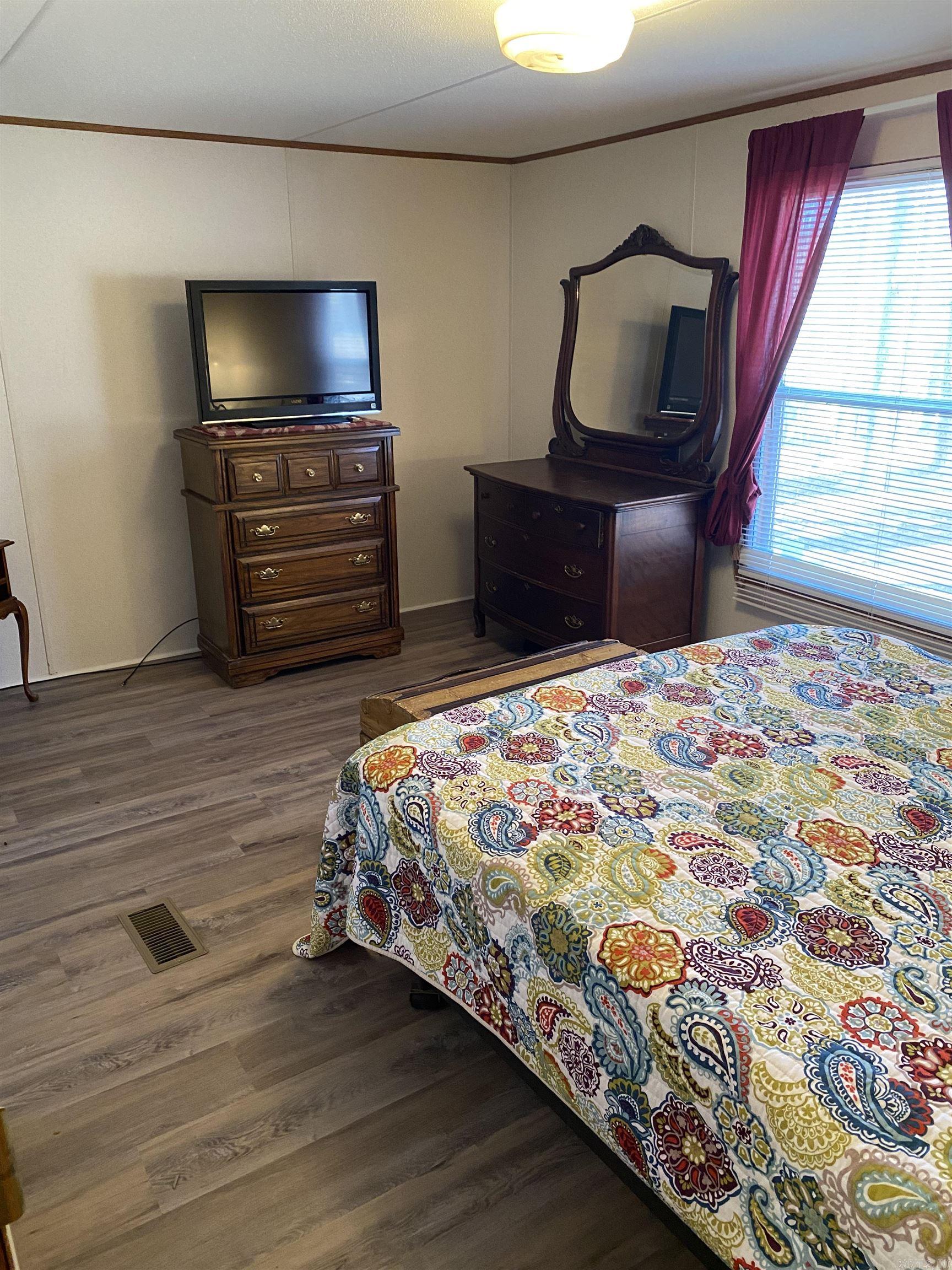 3 Sumac  Mount Ida, AR