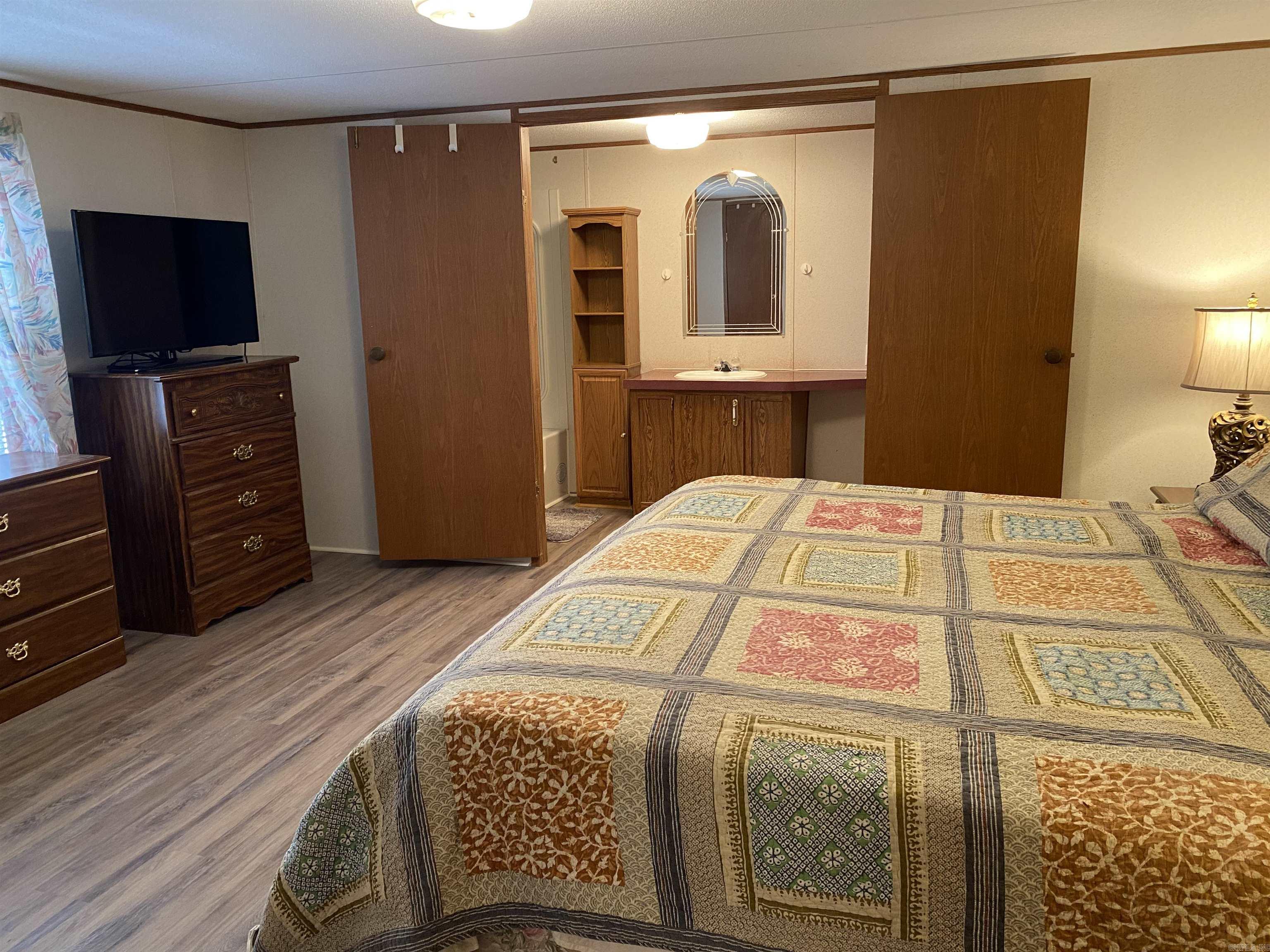 3 Sumac  Mount Ida, AR