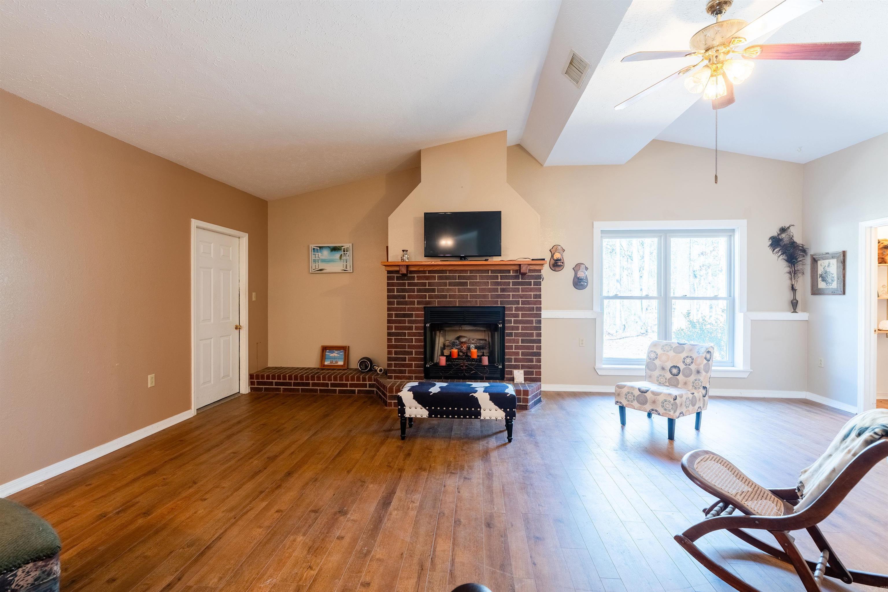 264 Harrelson Road  Tumbling Shoals, AR