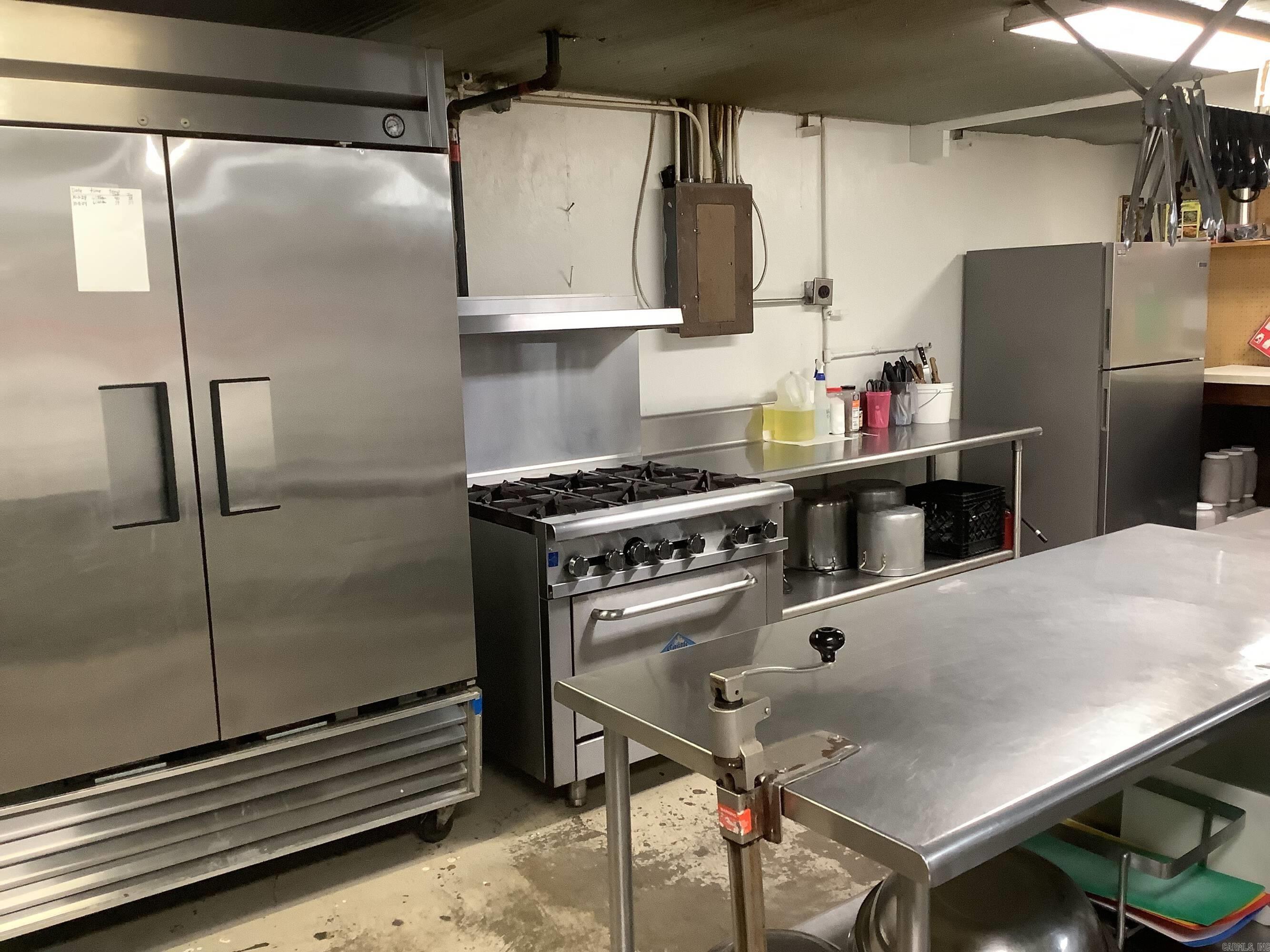 133 N 167  Bald Knob, AR