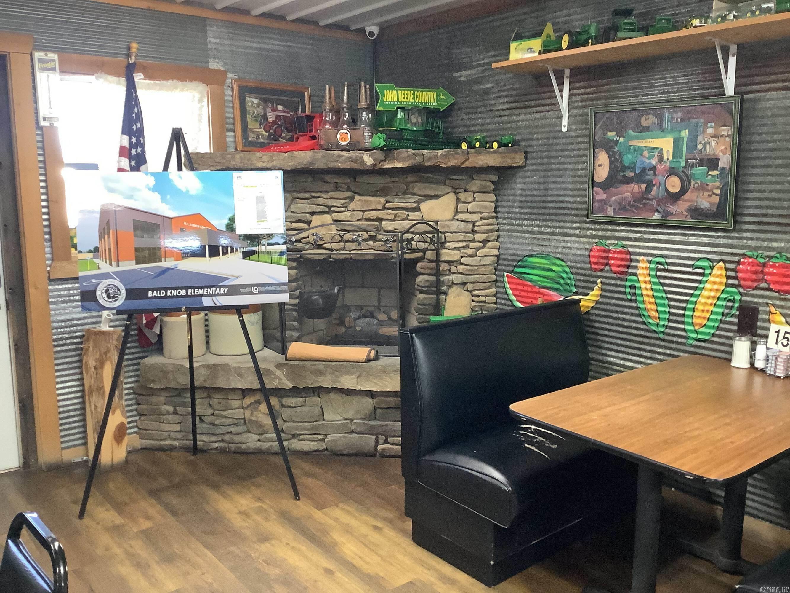 133 N 167  Bald Knob, AR