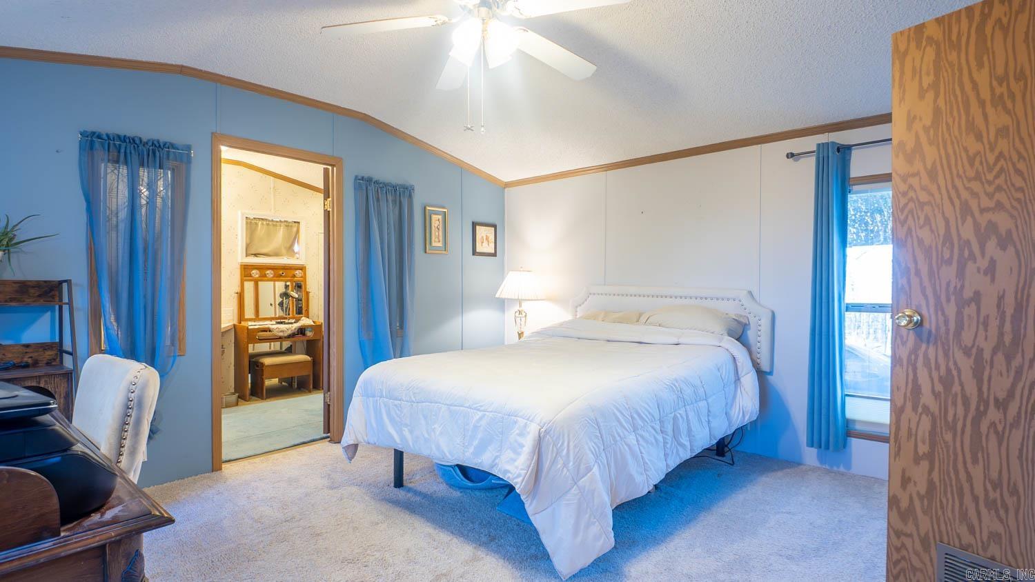 9149 County Road 9640  Koshkonong, MO