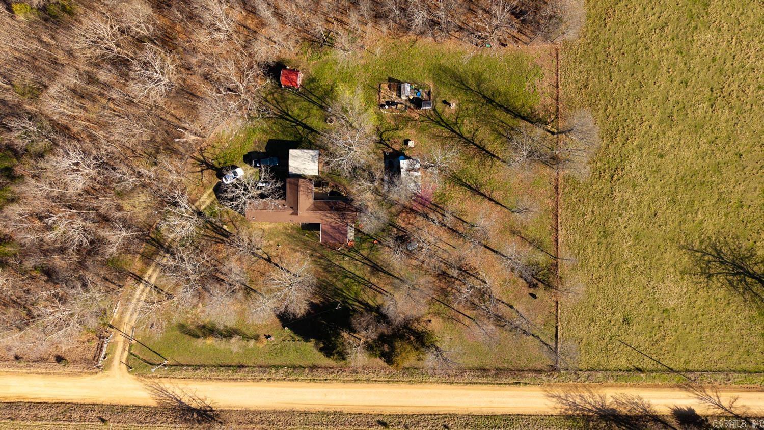 9149 County Road 9640  Koshkonong, MO