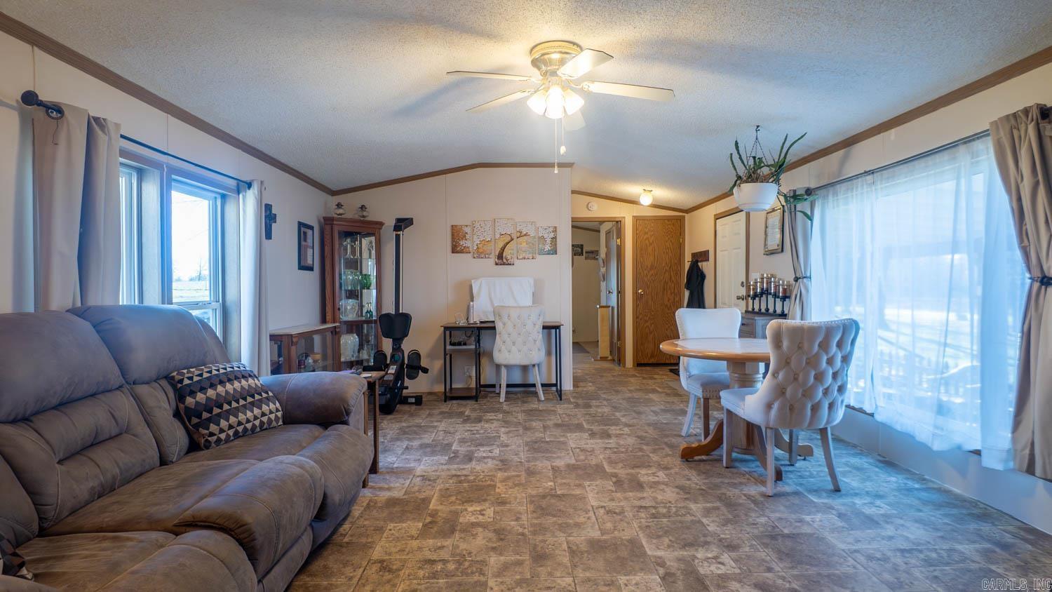 9149 County Road 9640  Koshkonong, MO