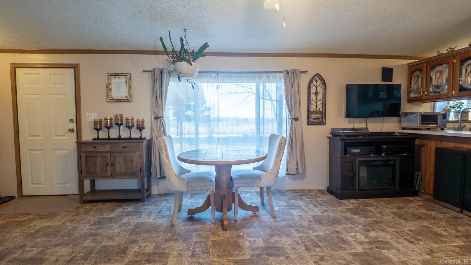 9149 County Road 9640  Koshkonong, MO