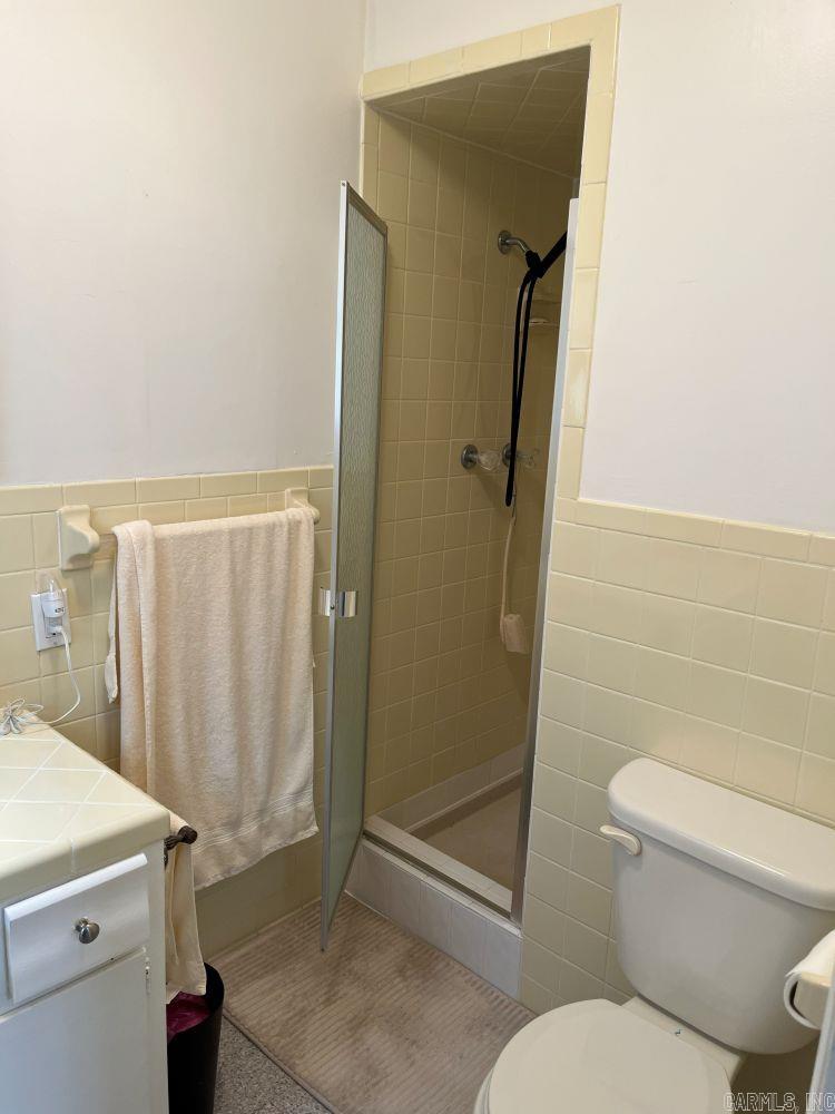 25 Su  Mountain Home, AR