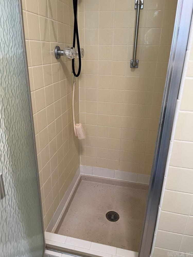 25 Su  Mountain Home, AR