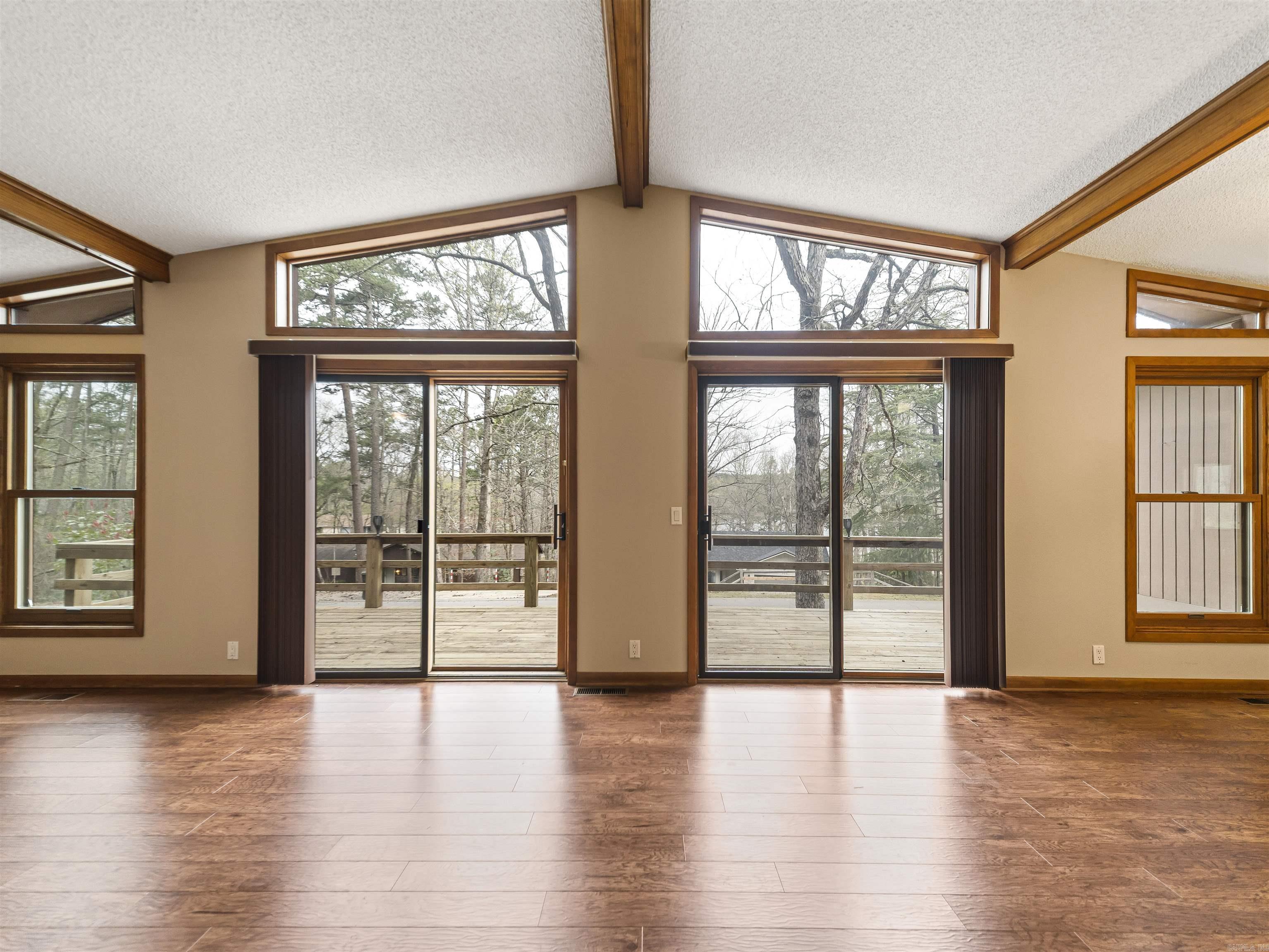 5 Castellon  Hot Springs Village, AR