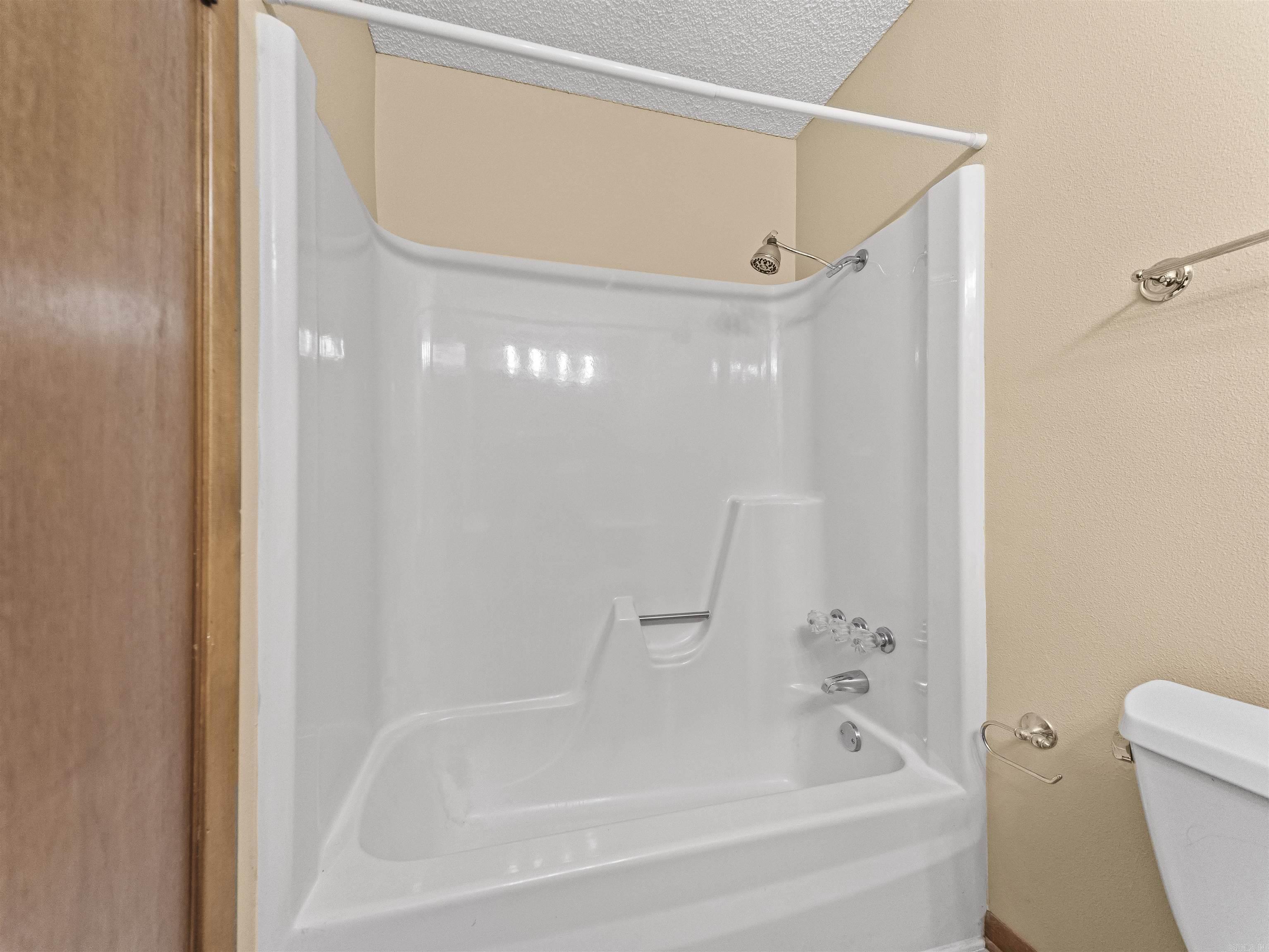 5 Castellon  Hot Springs Village, AR