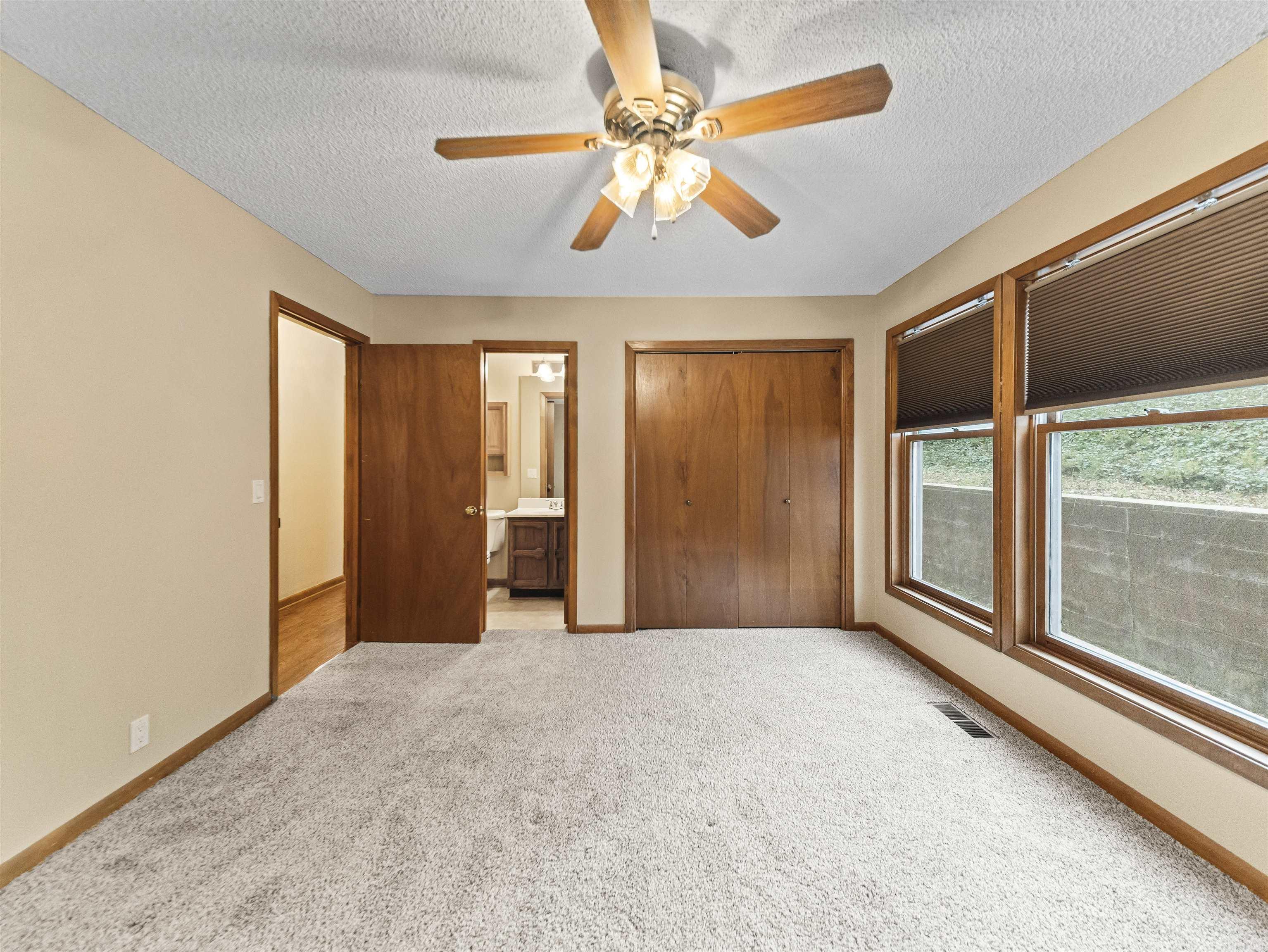 5 Castellon  Hot Springs Village, AR