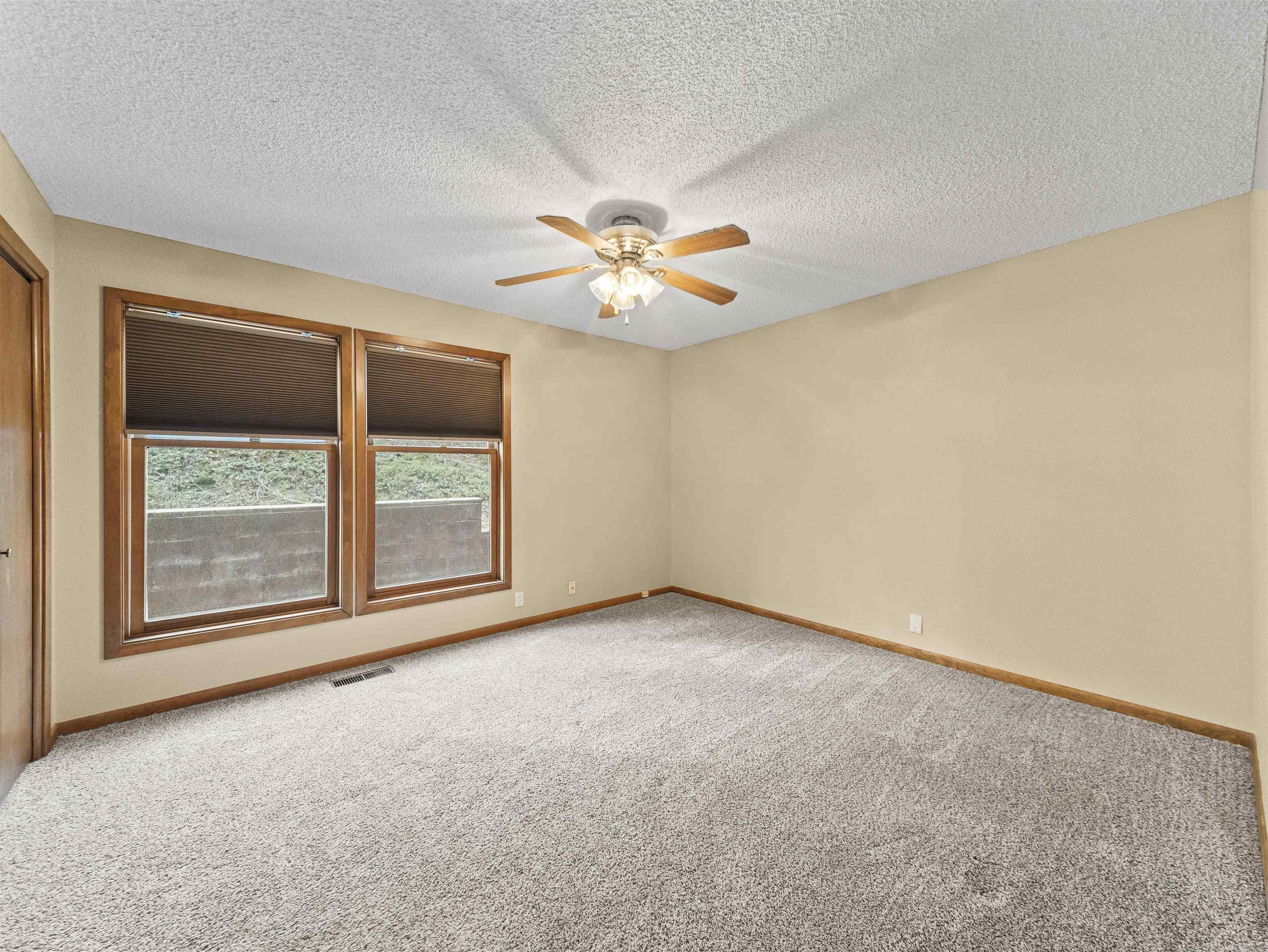 5 Castellon  Hot Springs Village, AR