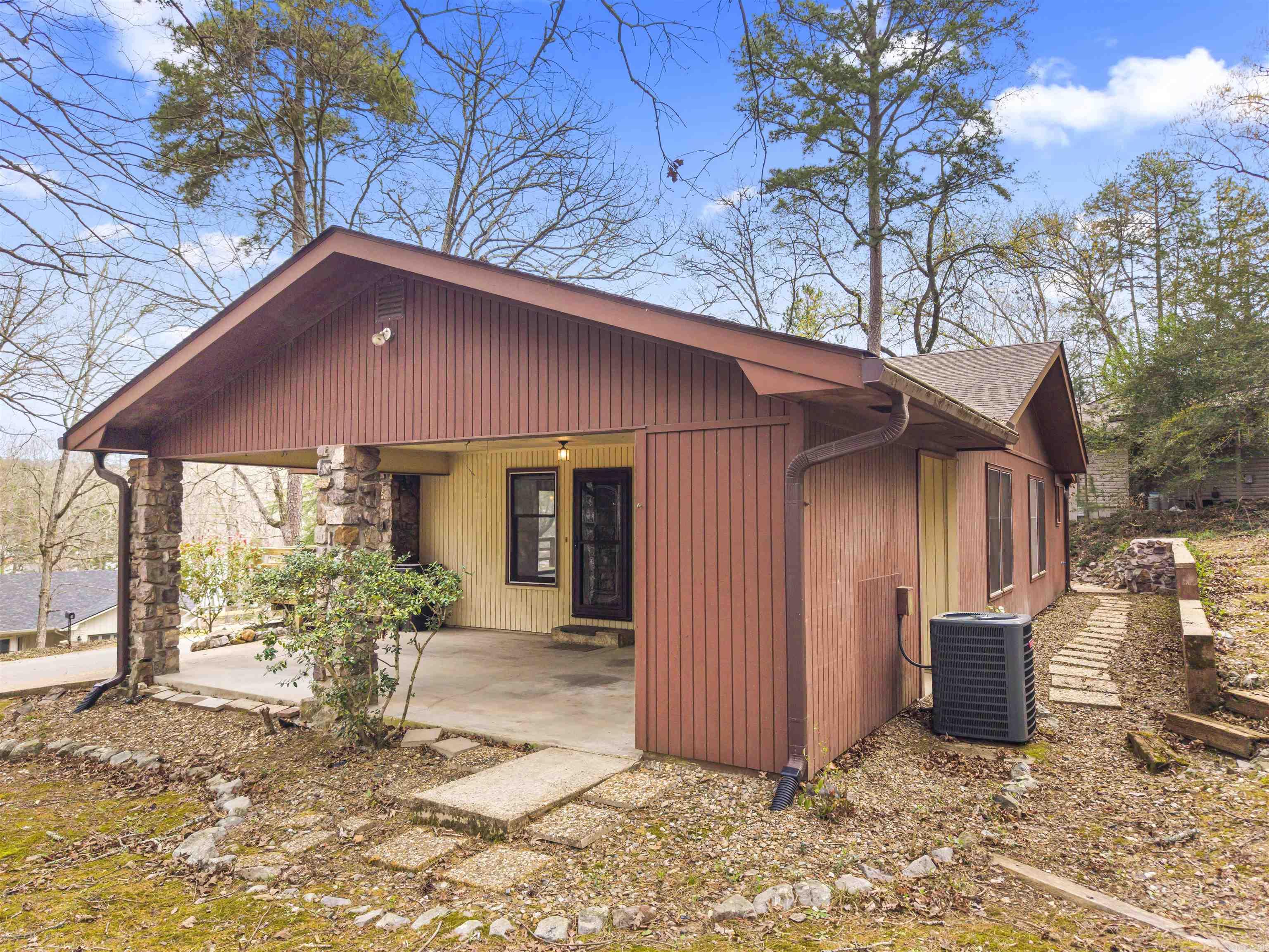 5 Castellon  Hot Springs Village, AR
