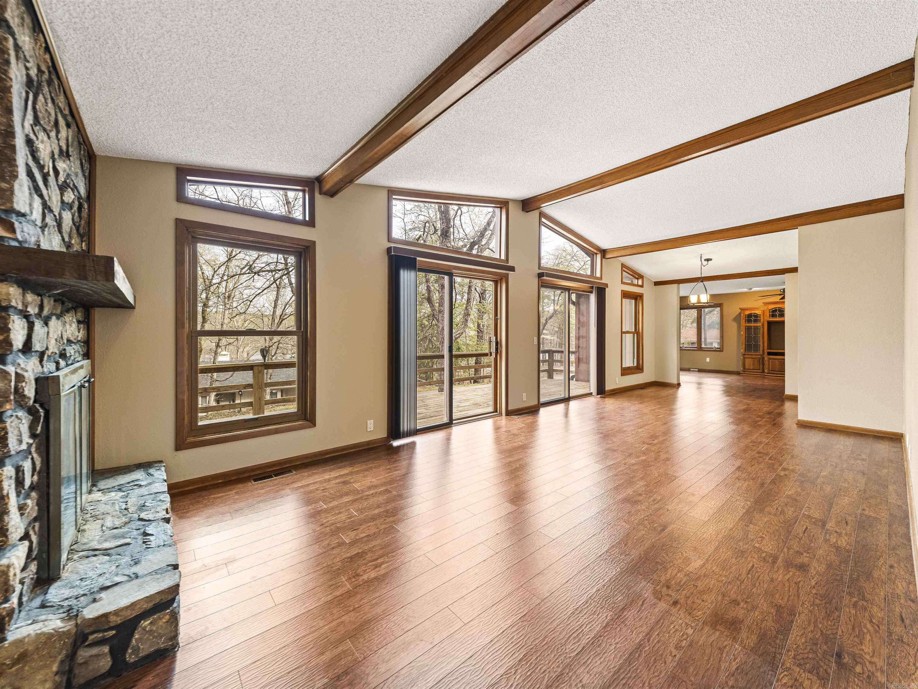 5 Castellon  Hot Springs Village, AR