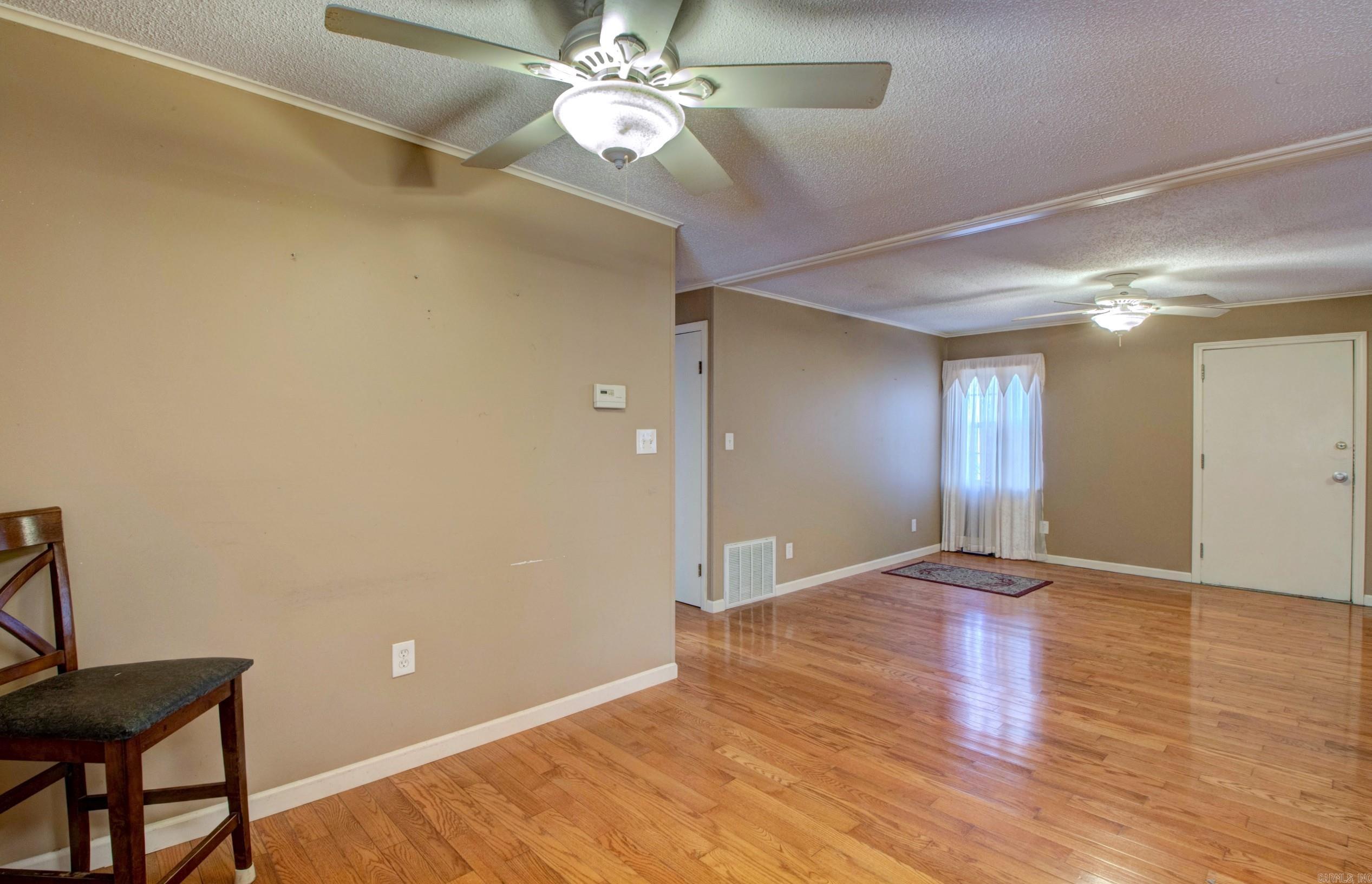 1401 E Colonel Glenn  Little Rock, AR