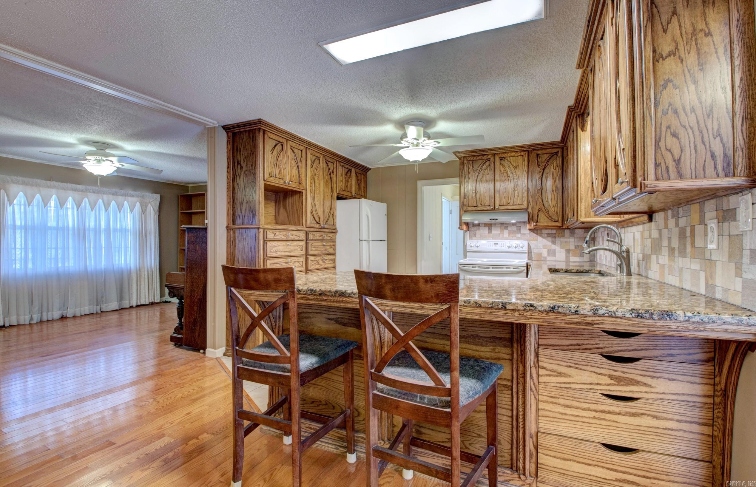 1401 E Colonel Glenn  Little Rock, AR