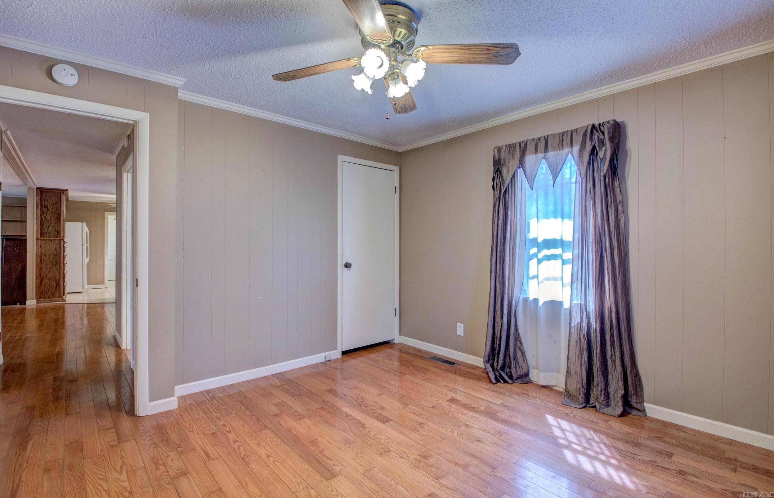 1401 E Colonel Glenn  Little Rock, AR