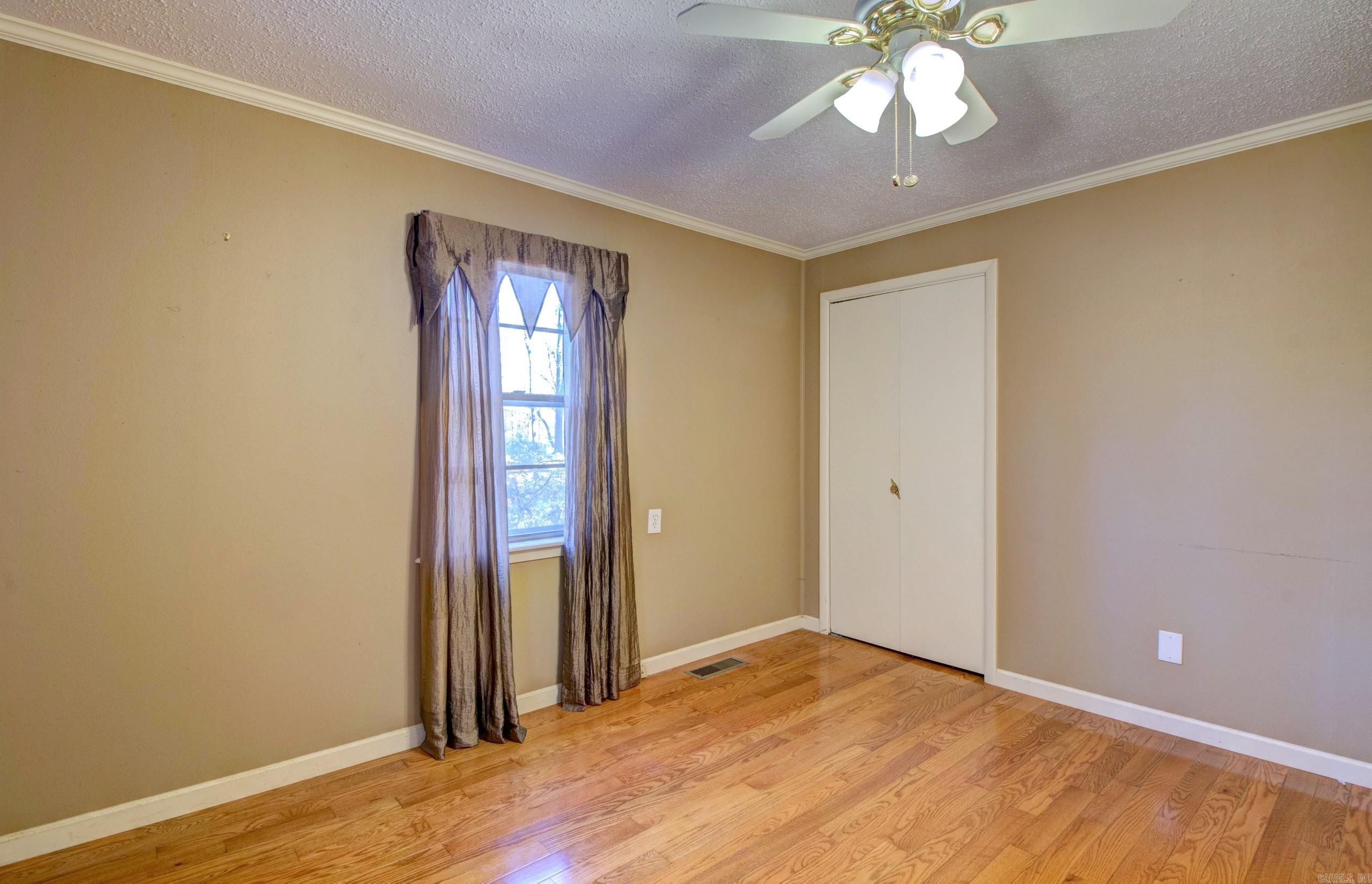 1401 E Colonel Glenn  Little Rock, AR