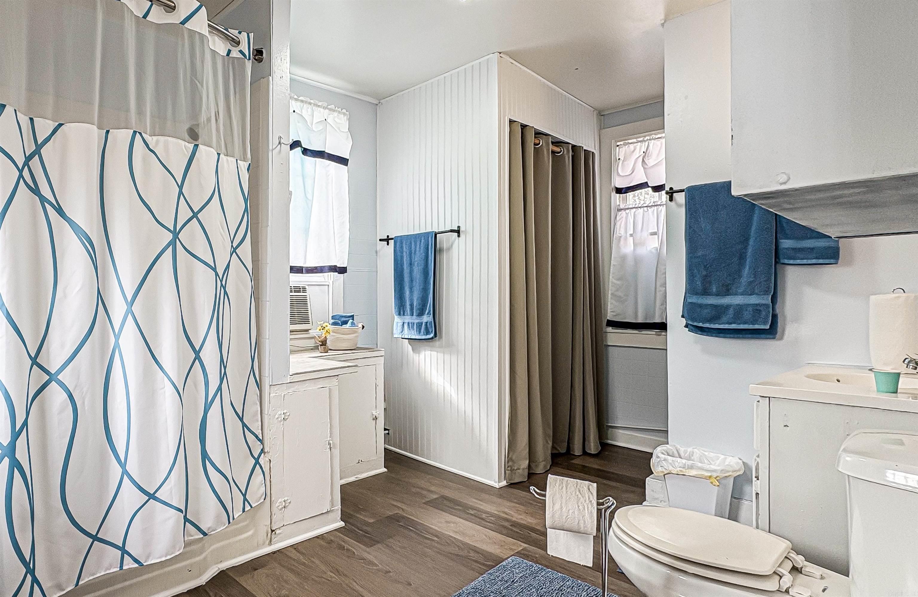 401 N College  Yellville, AR