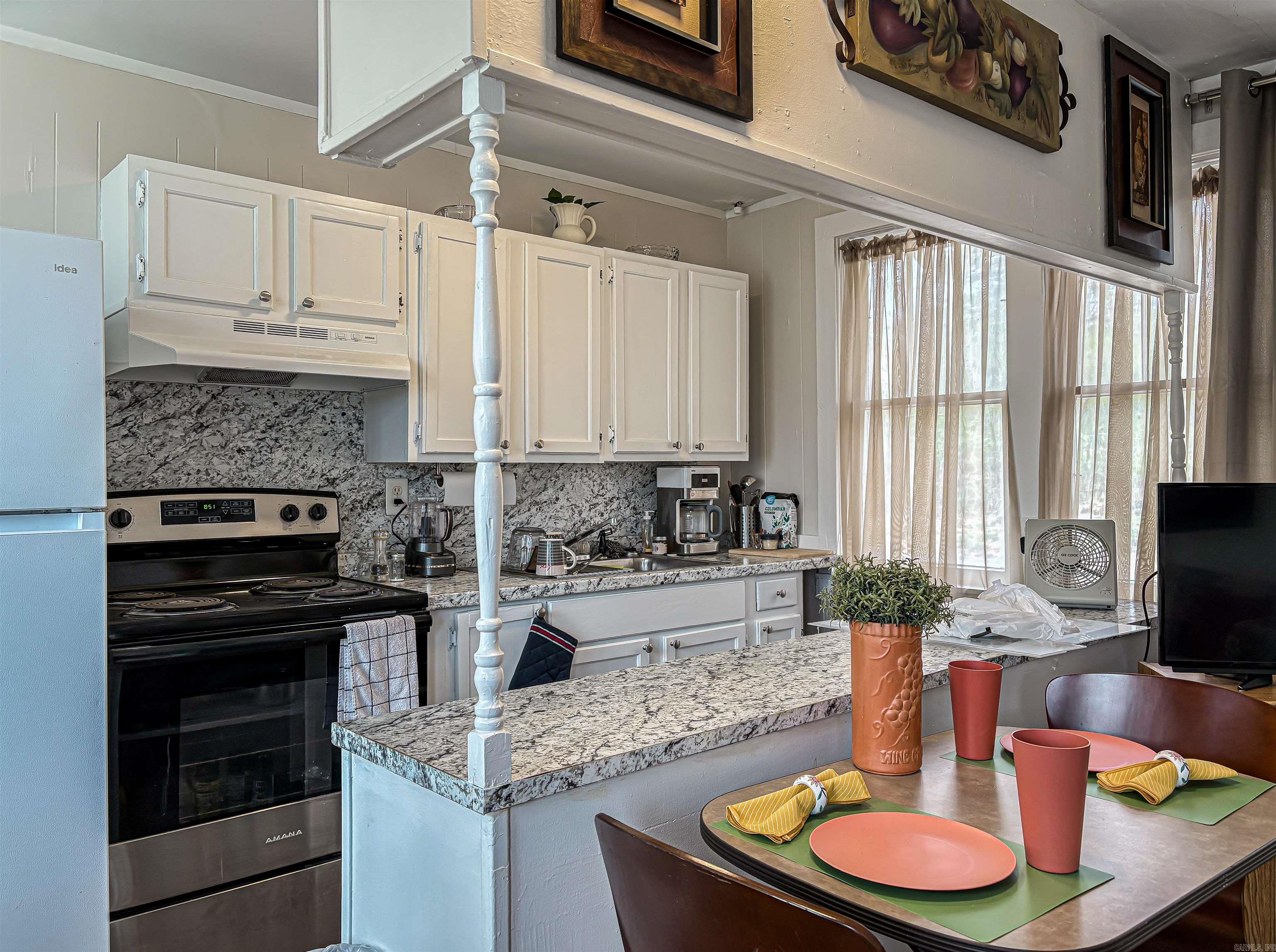 401 N College  Yellville, AR