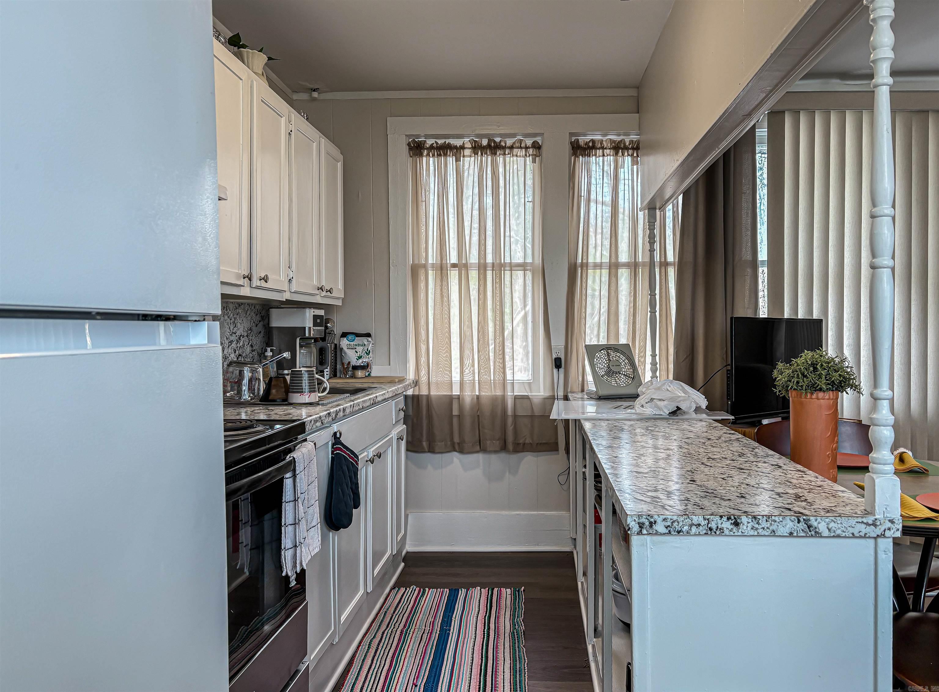 401 N College  Yellville, AR