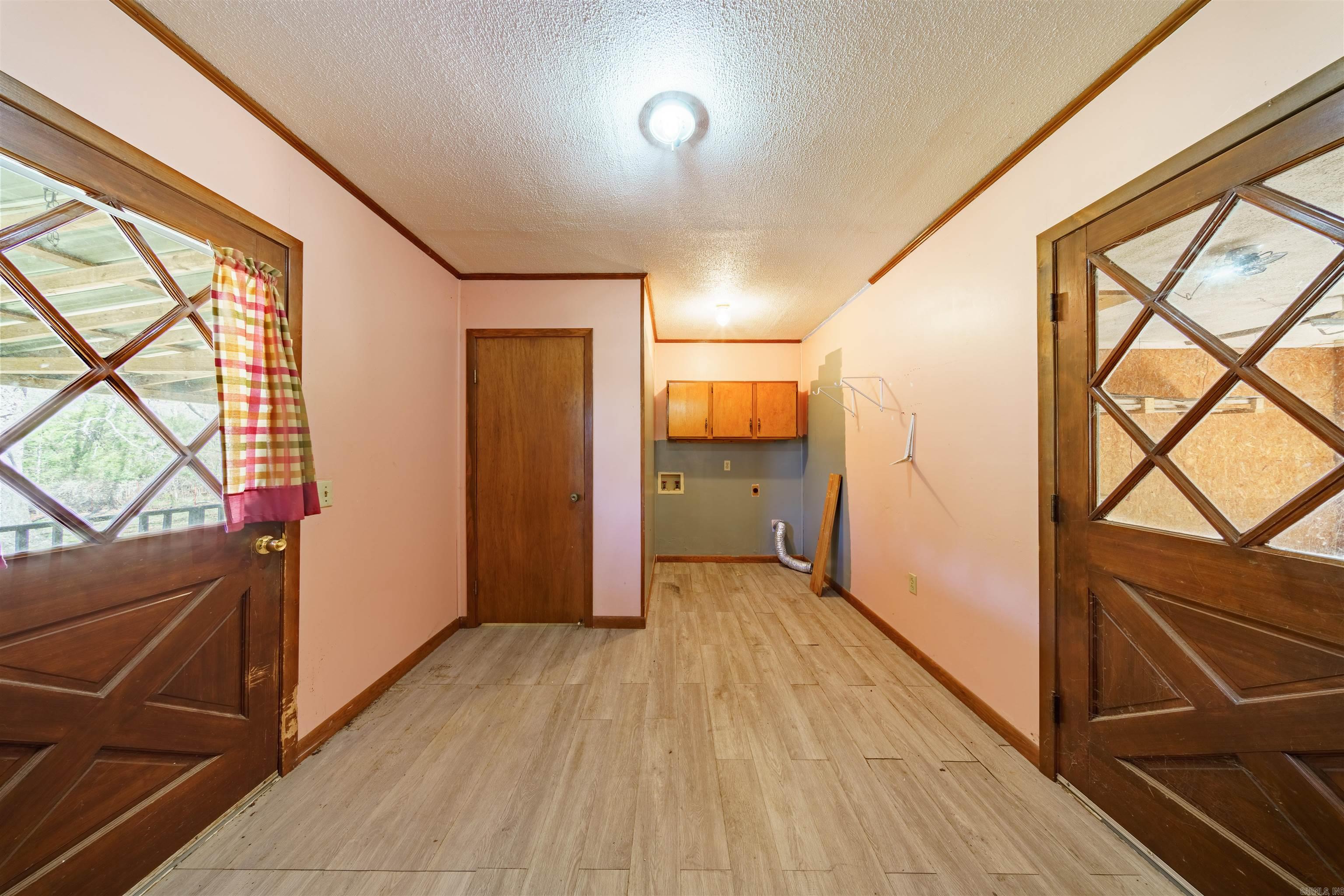 651 Golden  Cave City, AR