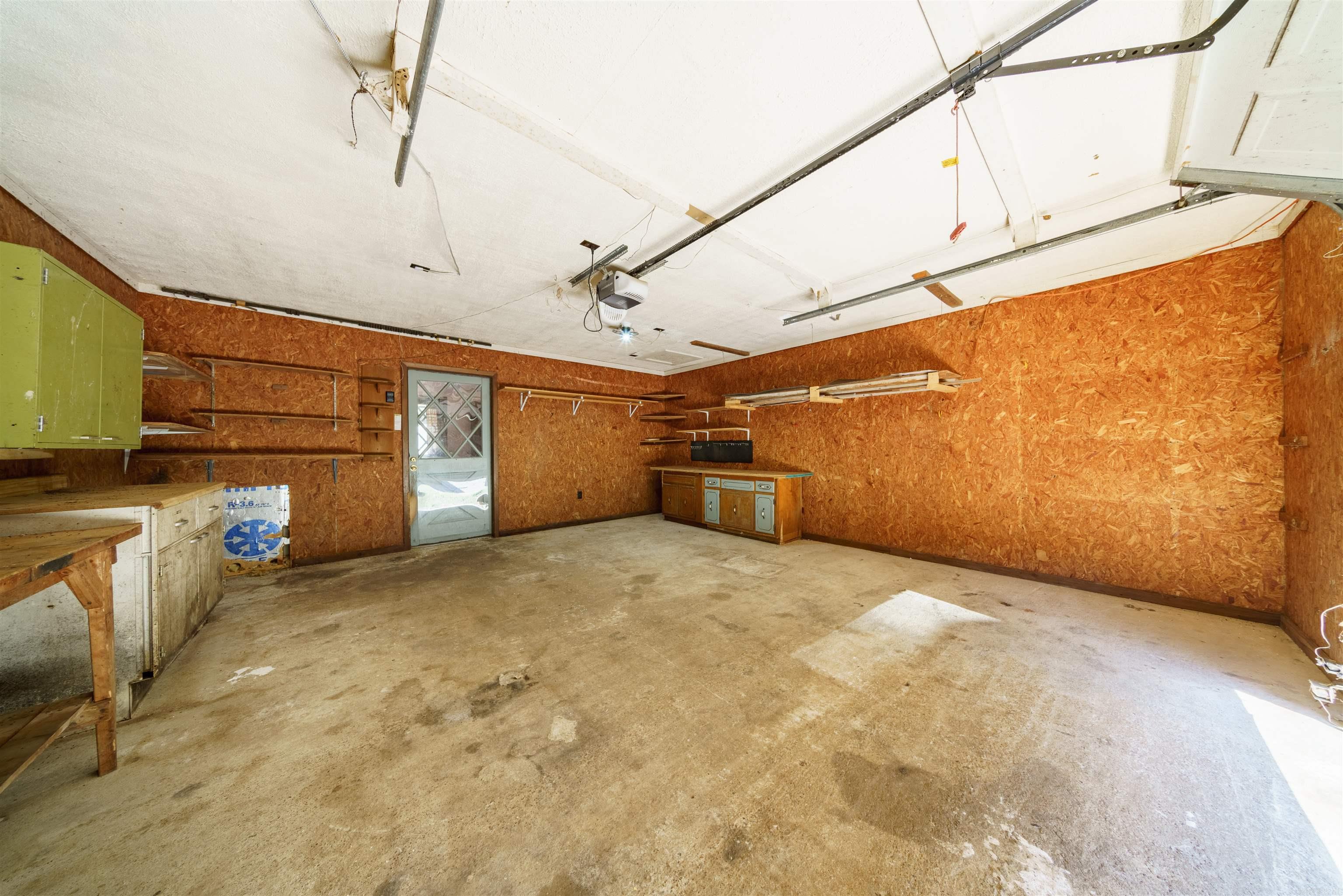 651 Golden  Cave City, AR