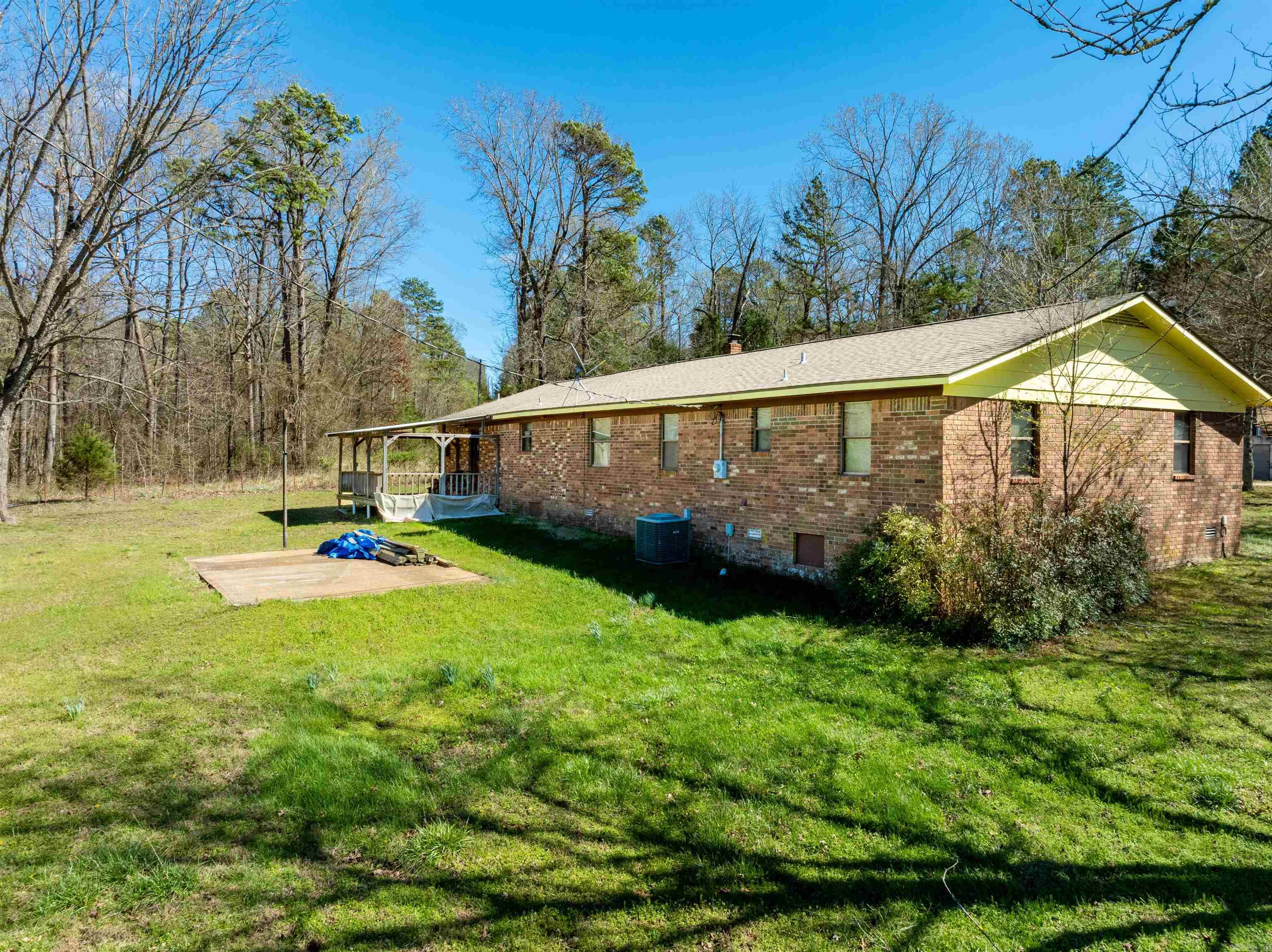 651 Golden  Cave City, AR