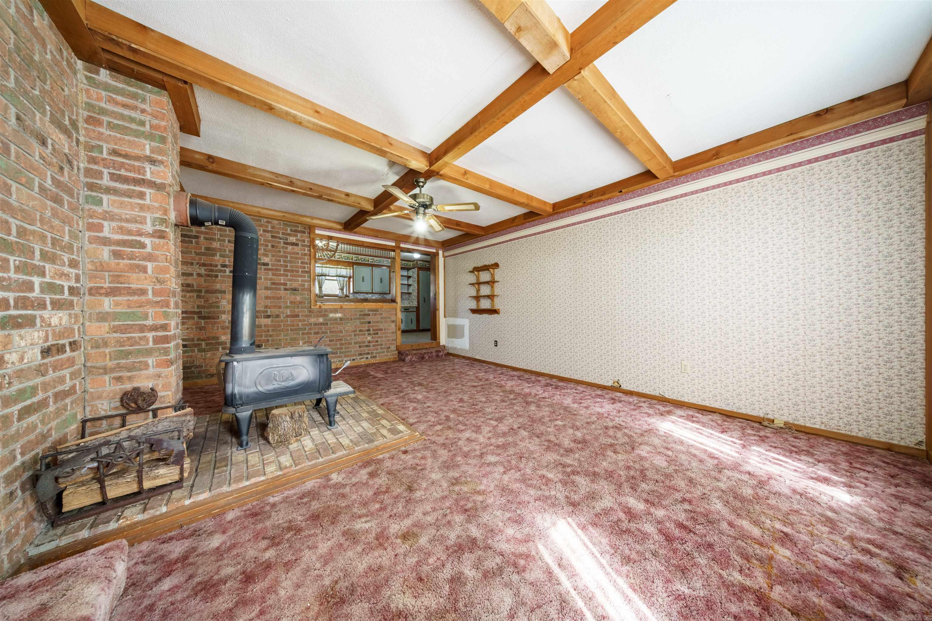 651 Golden  Cave City, AR