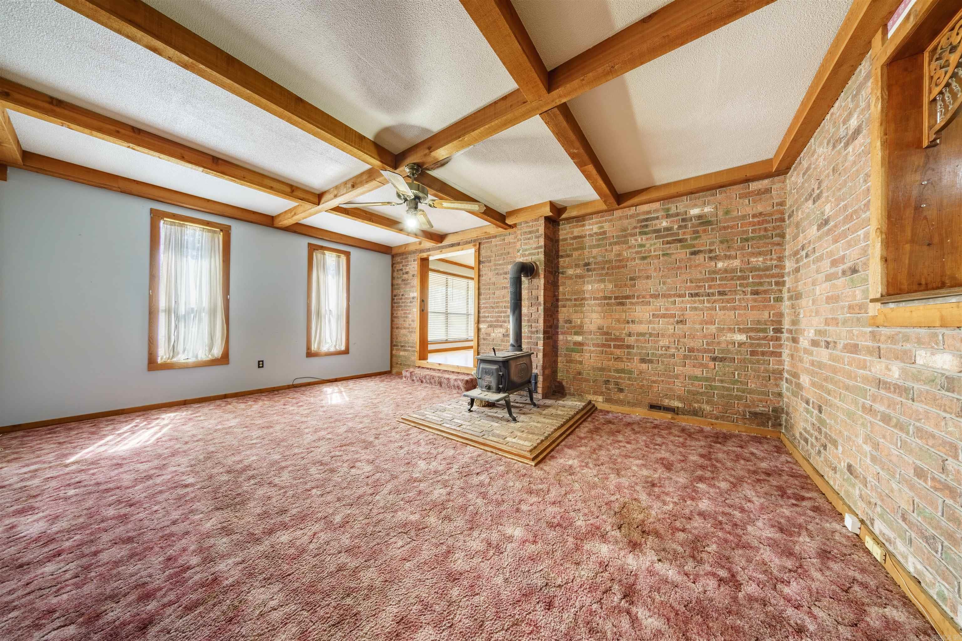 651 Golden  Cave City, AR