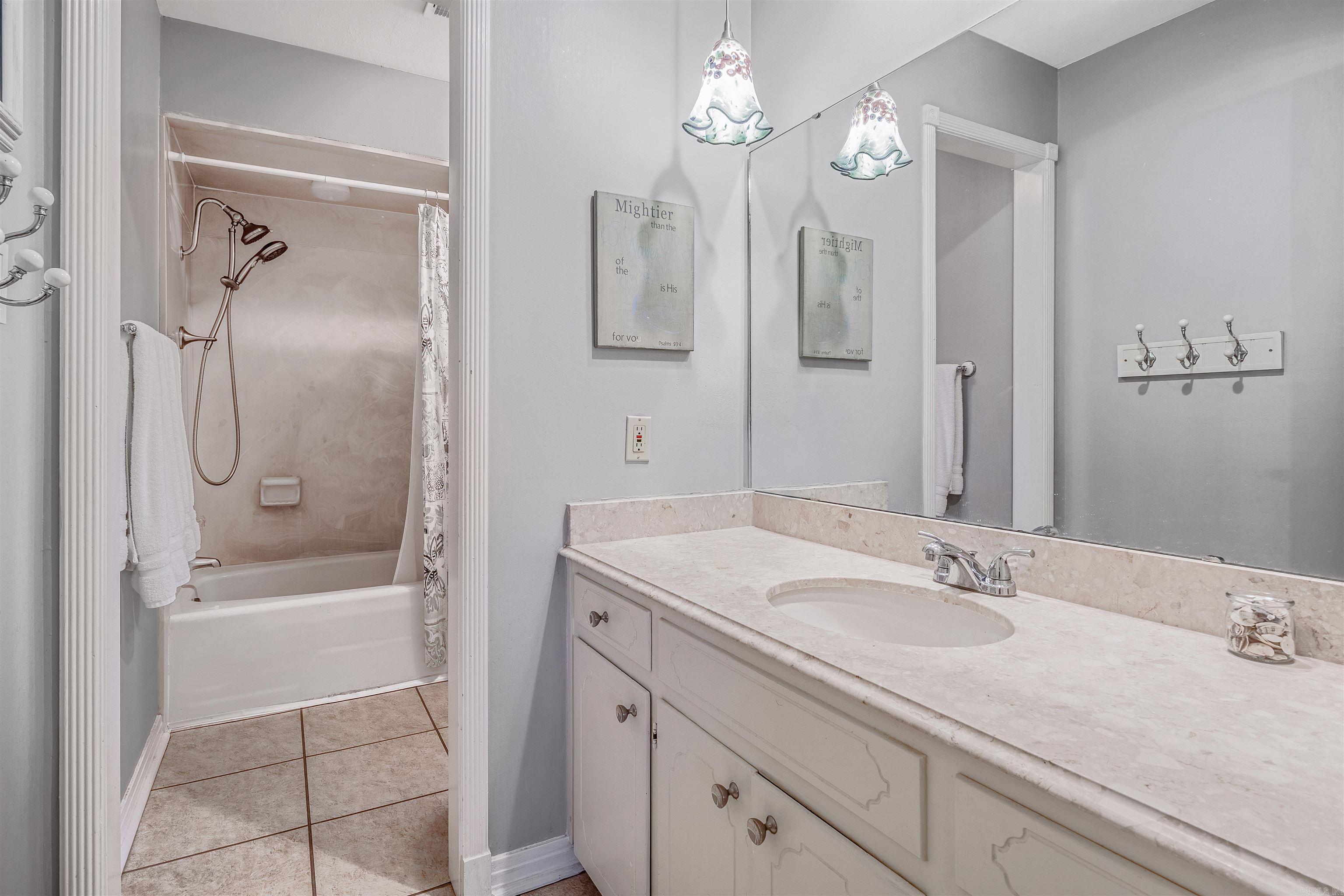 800 Silverwood  North Little Rock, AR