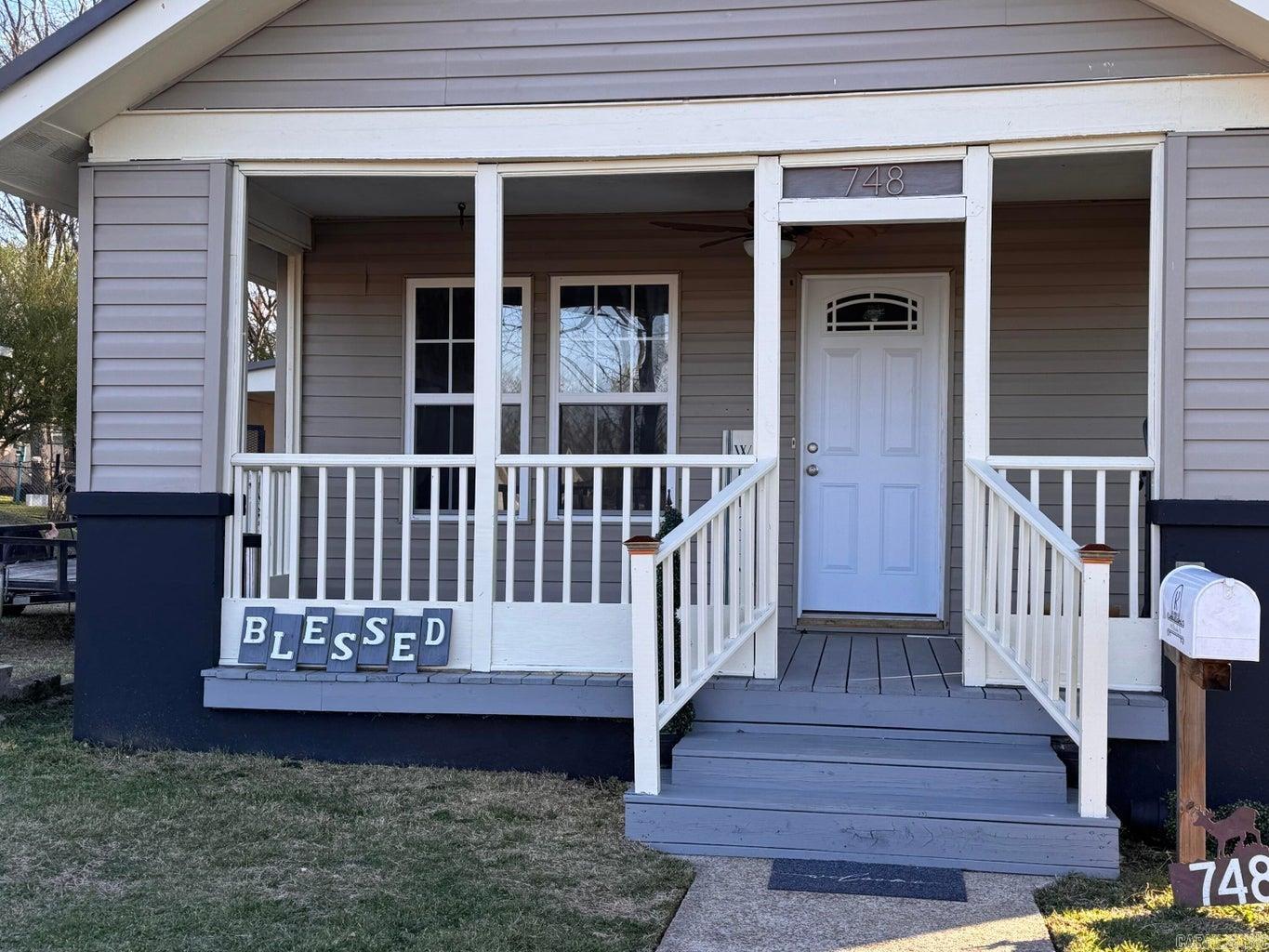 748 Brooks  Batesville, AR