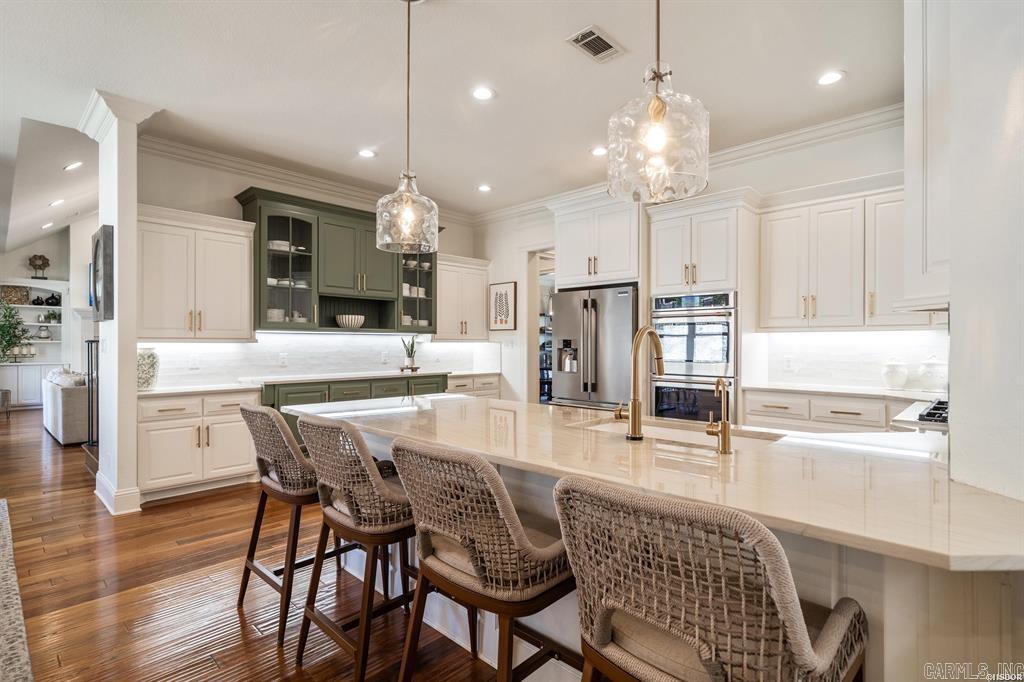 302 Oak Shores  Hot Springs, AR