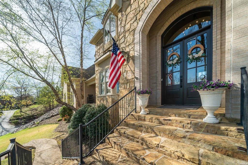 302 Oak Shores  Hot Springs, AR