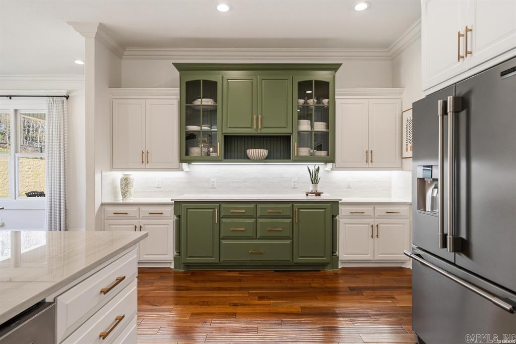 302 Oak Shores  Hot Springs, AR