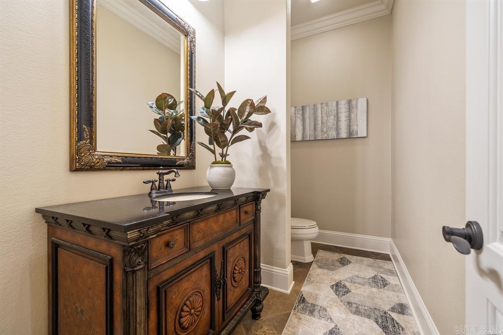 302 Oak Shores  Hot Springs, AR