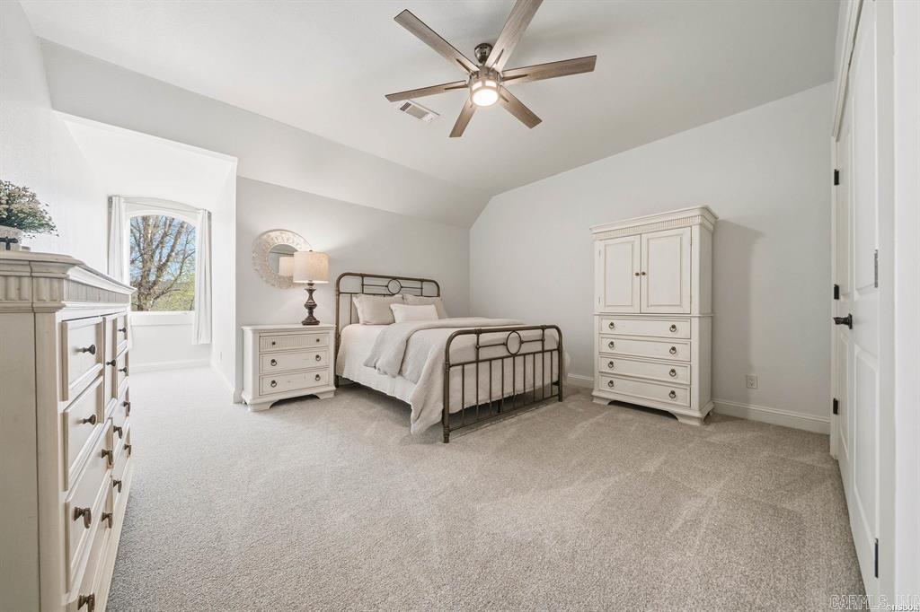 302 Oak Shores  Hot Springs, AR