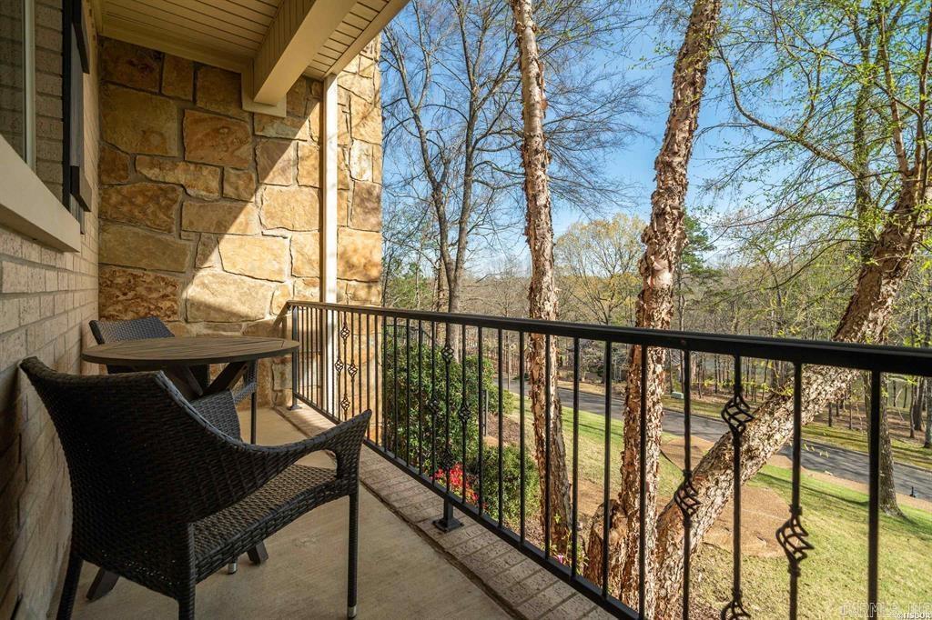 302 Oak Shores  Hot Springs, AR